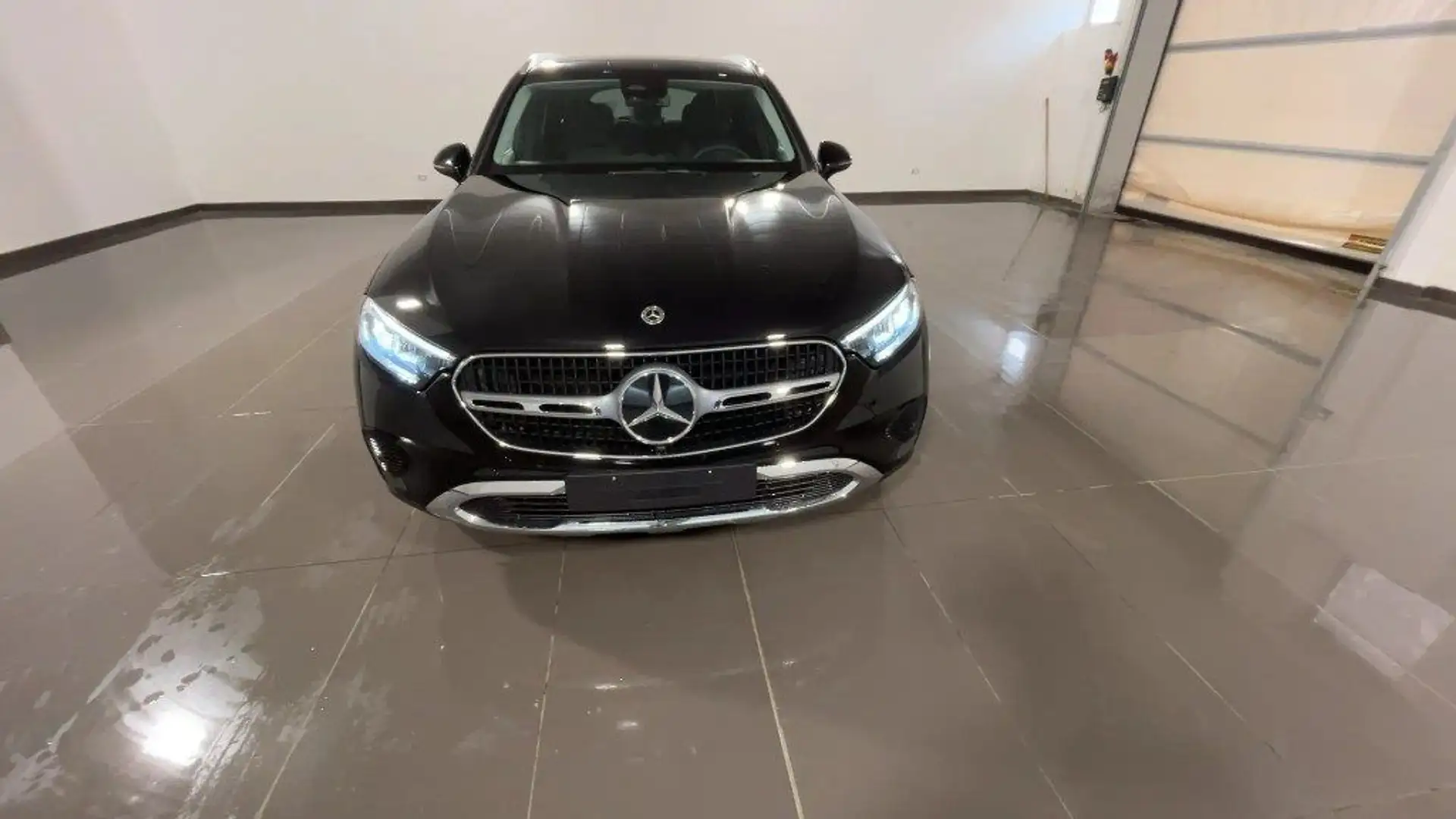 Mercedes-Benz GLC 220 d 4Matic Mild Hybrid Advanced Nero - 2