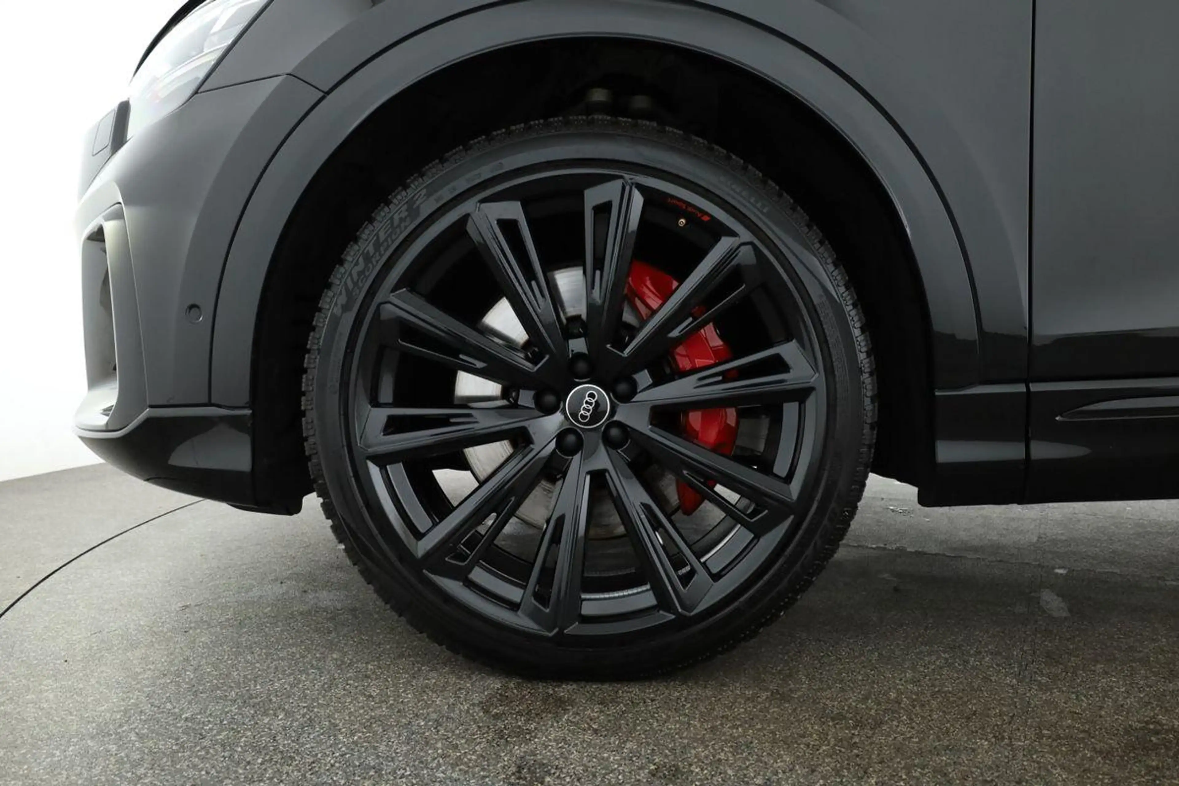 Audi SQ8 TFSI Facelift Leder Matrix Pano BangO ACC 23 — photo 7