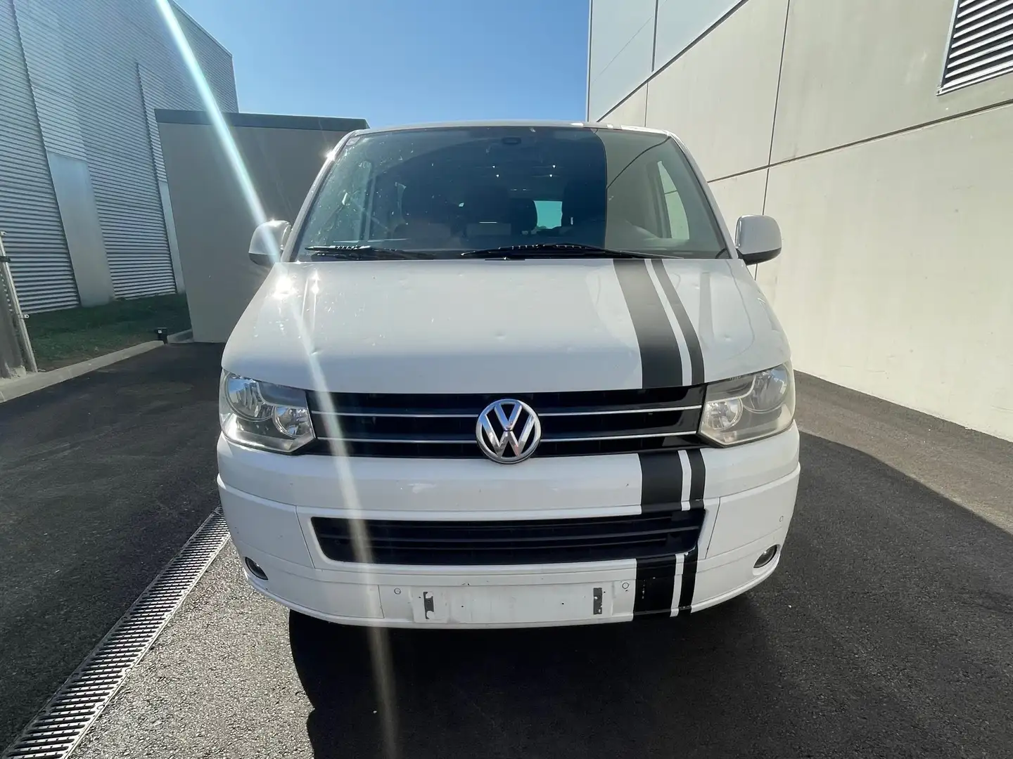 Volkswagen T5 Caravelle Caravelle Comfortline 2,0 BiTDI D-PF DSG Blanc - 2