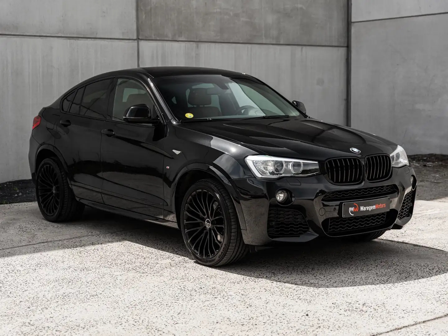 BMW X4 X4 xDrive35d M-Pack Breyton Wheels Sportexhaust Zwart - 2