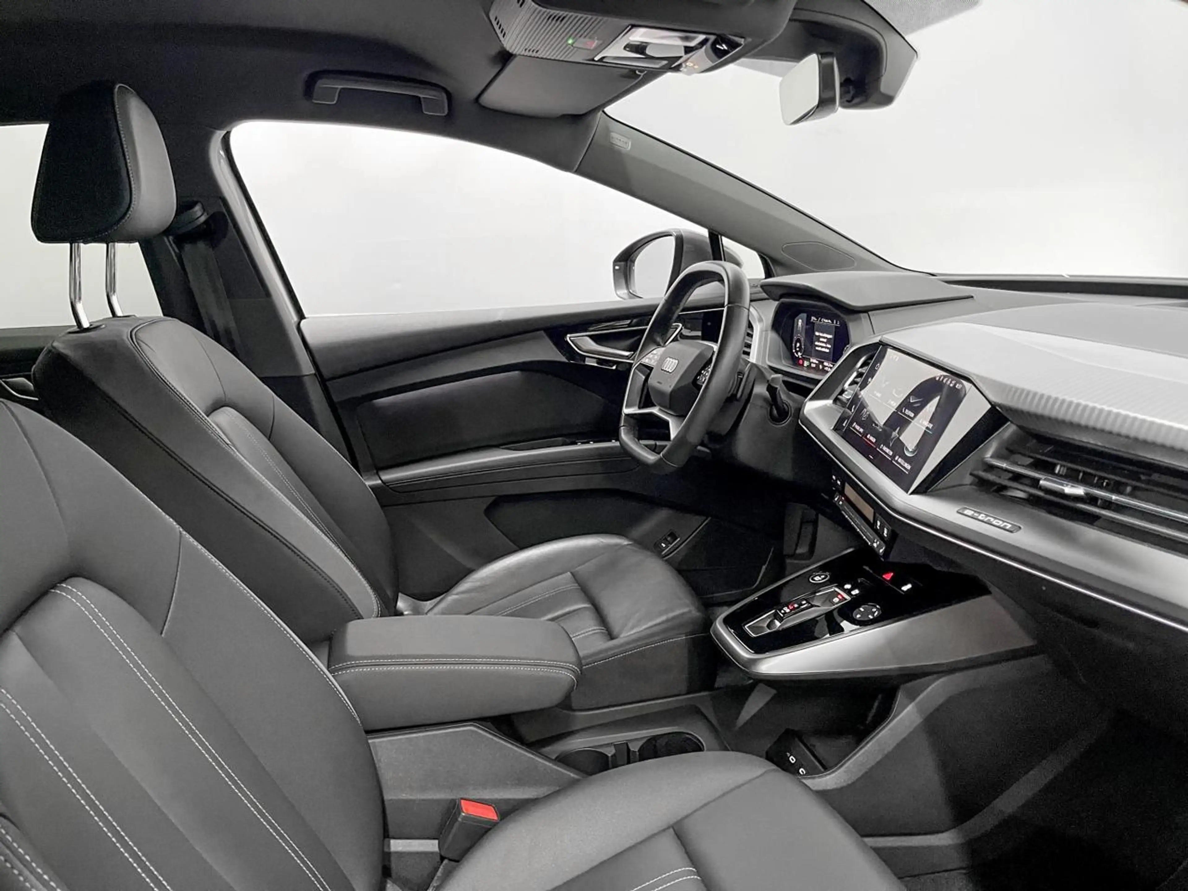 Audi Q4 e-tron 82 kWh 40 S line / Carplay / Camera / ACC / Navigatie — photo 11