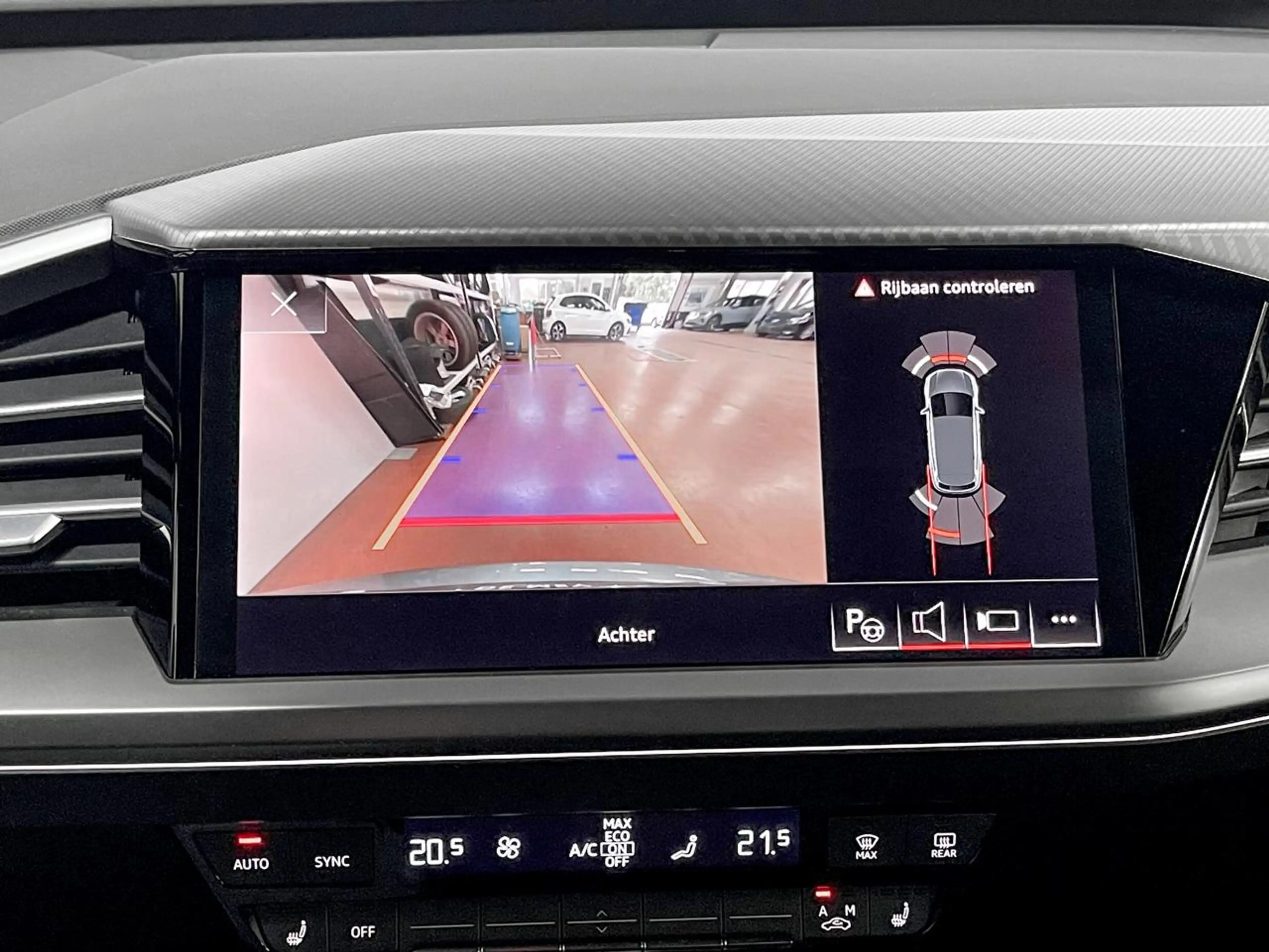 Audi Q4 e-tron 82 kWh 40 S line / Carplay / Camera / ACC / Navigatie — photo 22