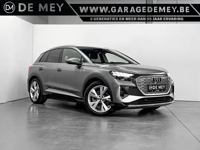 Audi Q4 e-tron 82 kWh 40 S line / Carplay / Camera / ACC / Navigatie