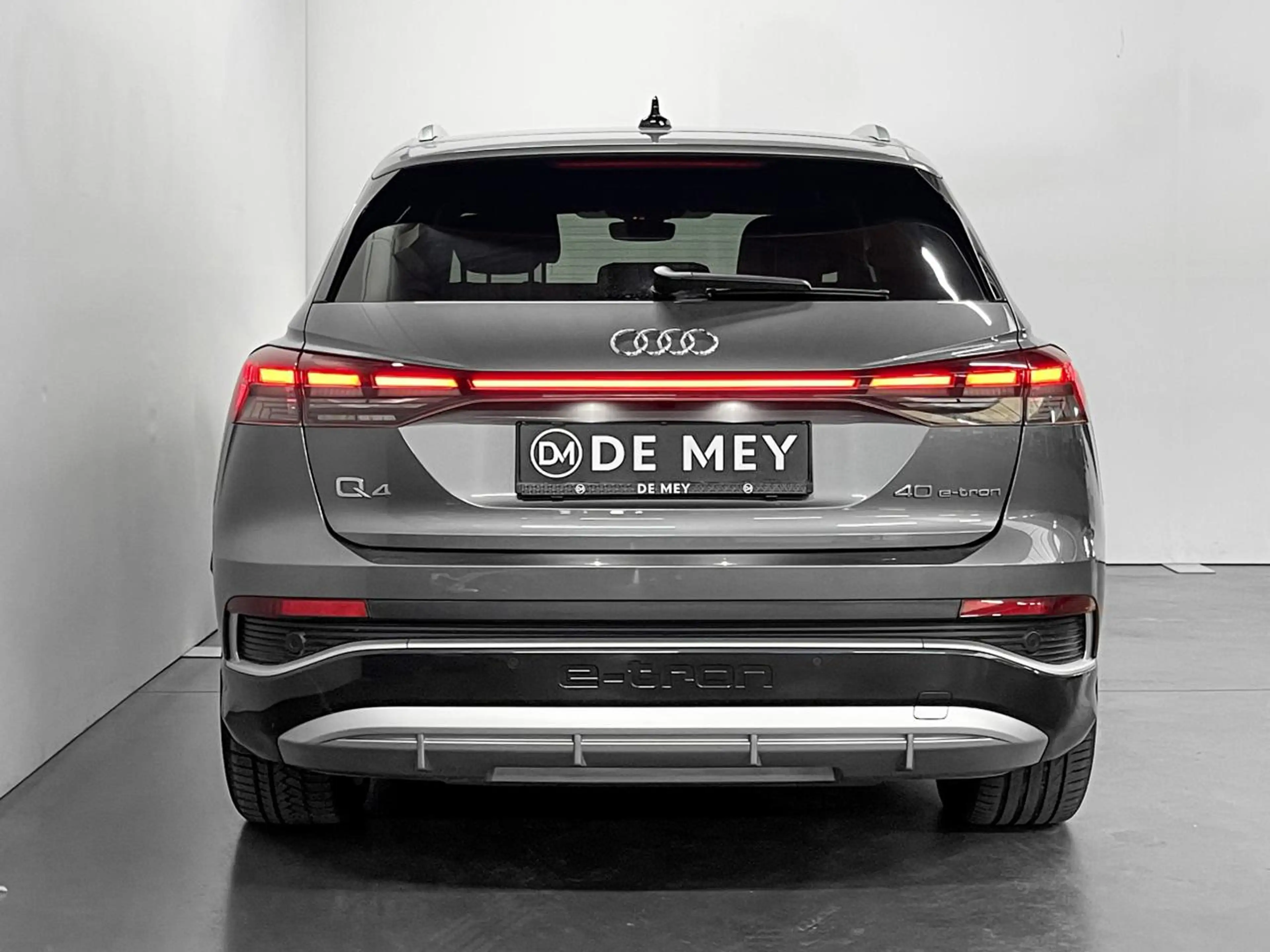 Audi Q4 e-tron 82 kWh 40 S line / Carplay / Camera / ACC / Navigatie — photo 6