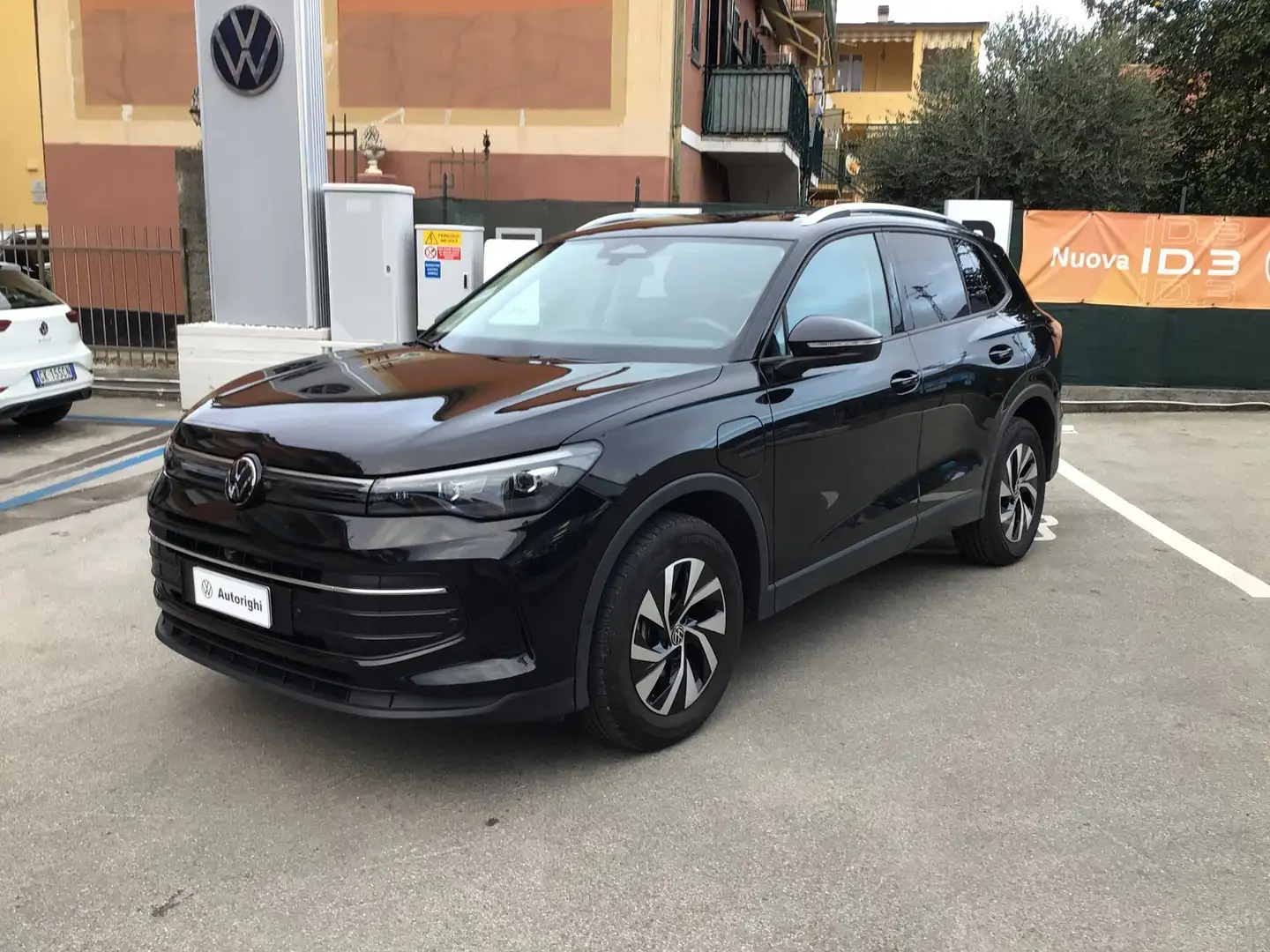 Volkswagen Tiguan Tiguan 1.5 TSI eHybrid DSG Edition Plus Nero - 1