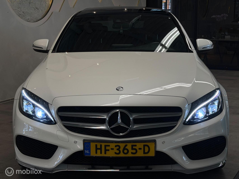 Mercedes-Benz C 250 AMG Line Panorama/Keyless/Leder/NAP — photo 8