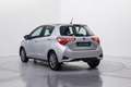 Toyota Yaris HSD 1.5 Active Plateado - thumbnail 9