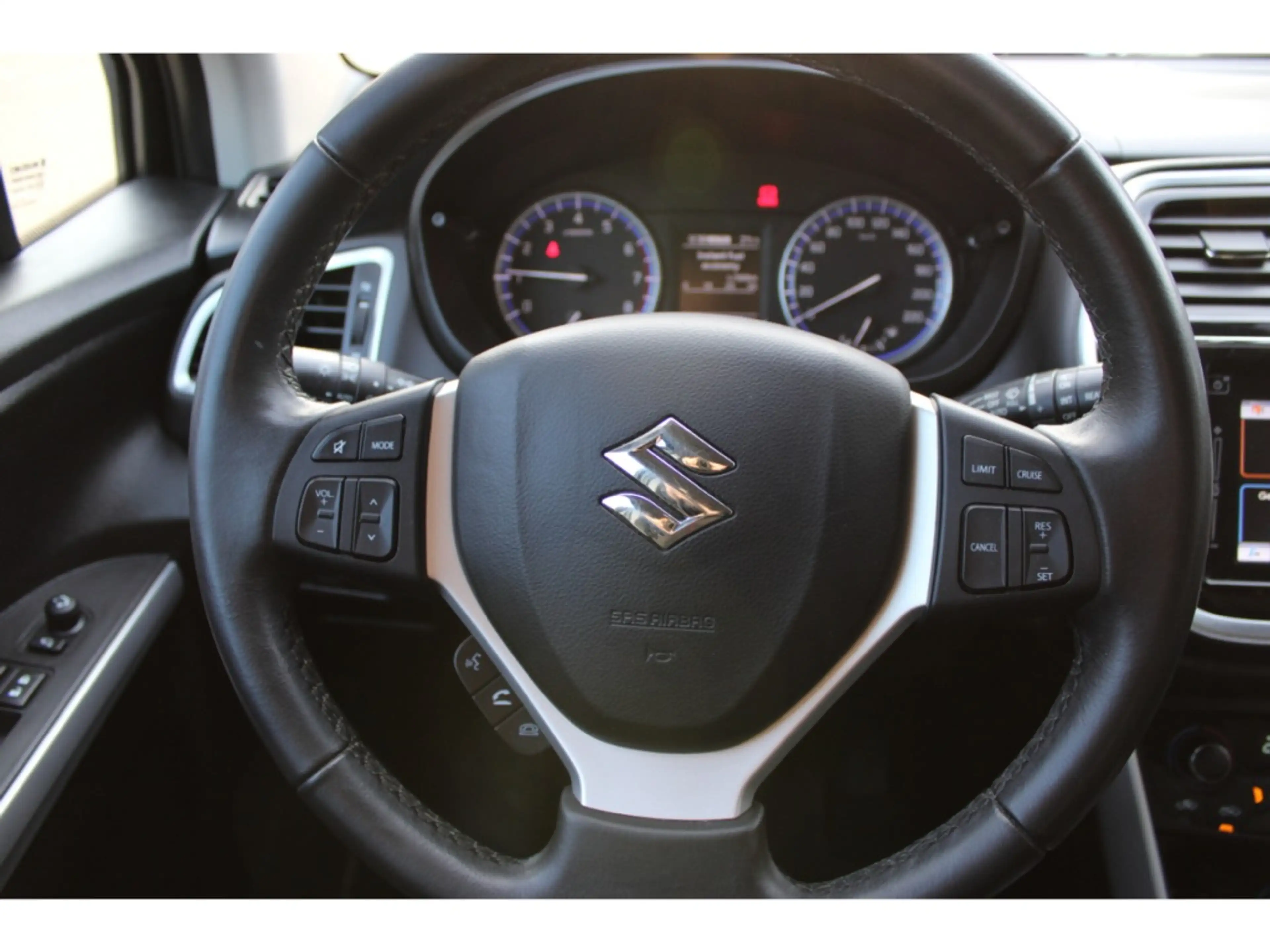 Suzuki SX4 S-Cross All Grip 1.0 Boosterjet Select — photo 8
