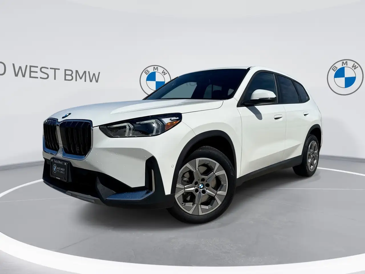 2023 BMW X1