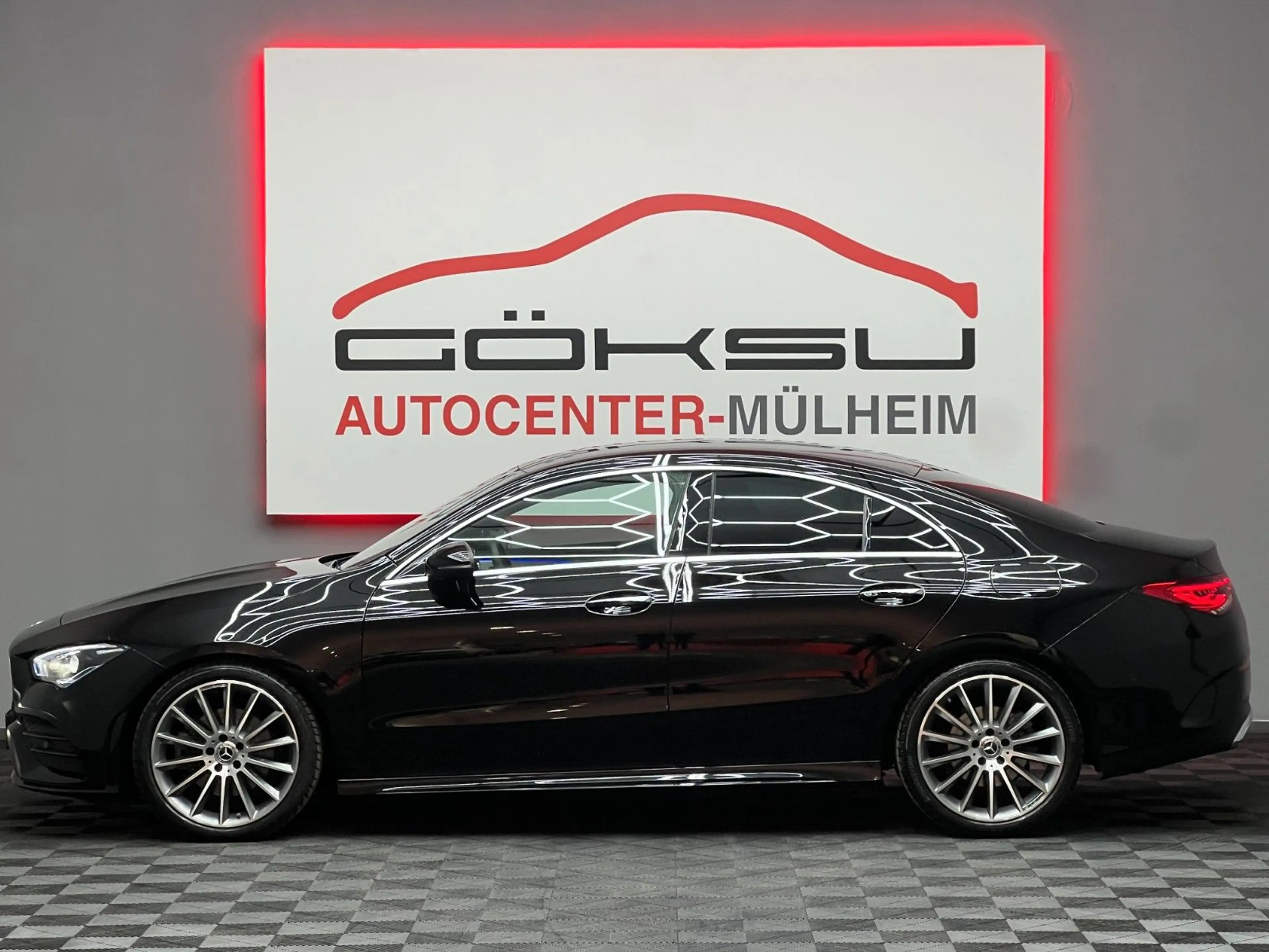 Mercedes-Benz CLA 220 d Coupe 4Matic AMG Line — photo 7