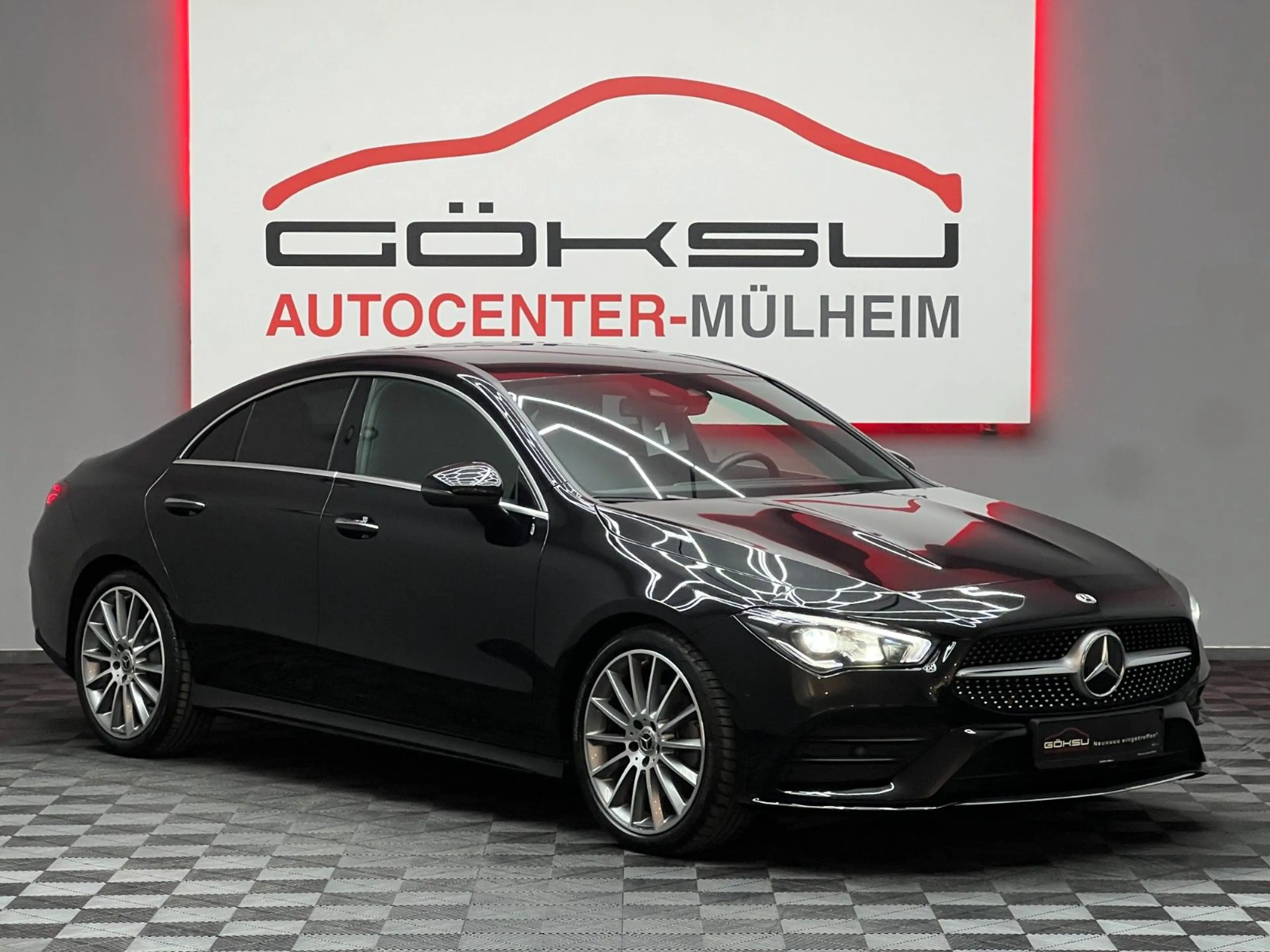Mercedes-Benz CLA 220 d Coupe 4Matic AMG Line — photo 4
