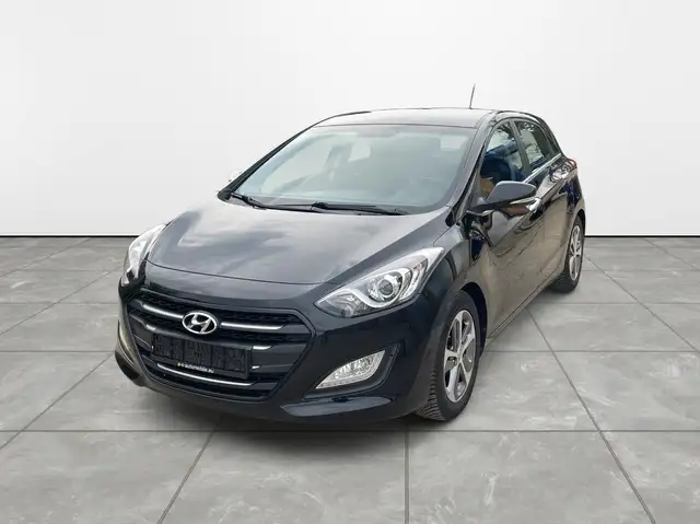 Hyundai i30 1.4 blue YES! Gold *Navi*RFK*SHZ*LHZ*ALU*
