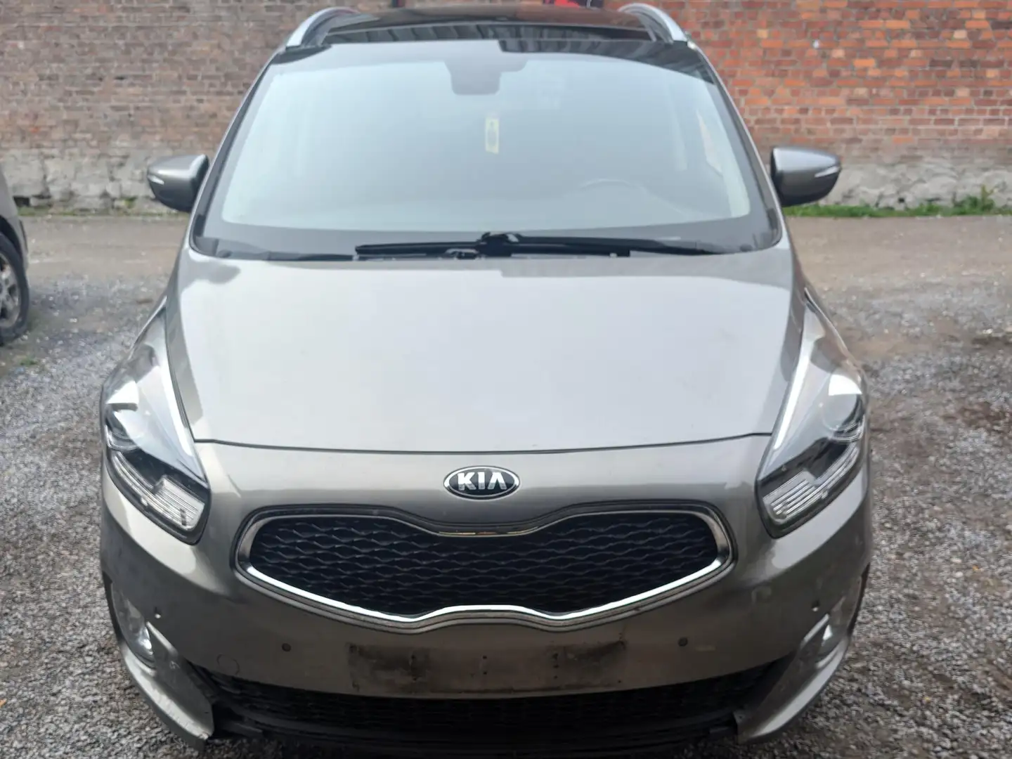 Kia Carens Carens 1.7 CRDi 115 Dream Team Edition Beige - 1