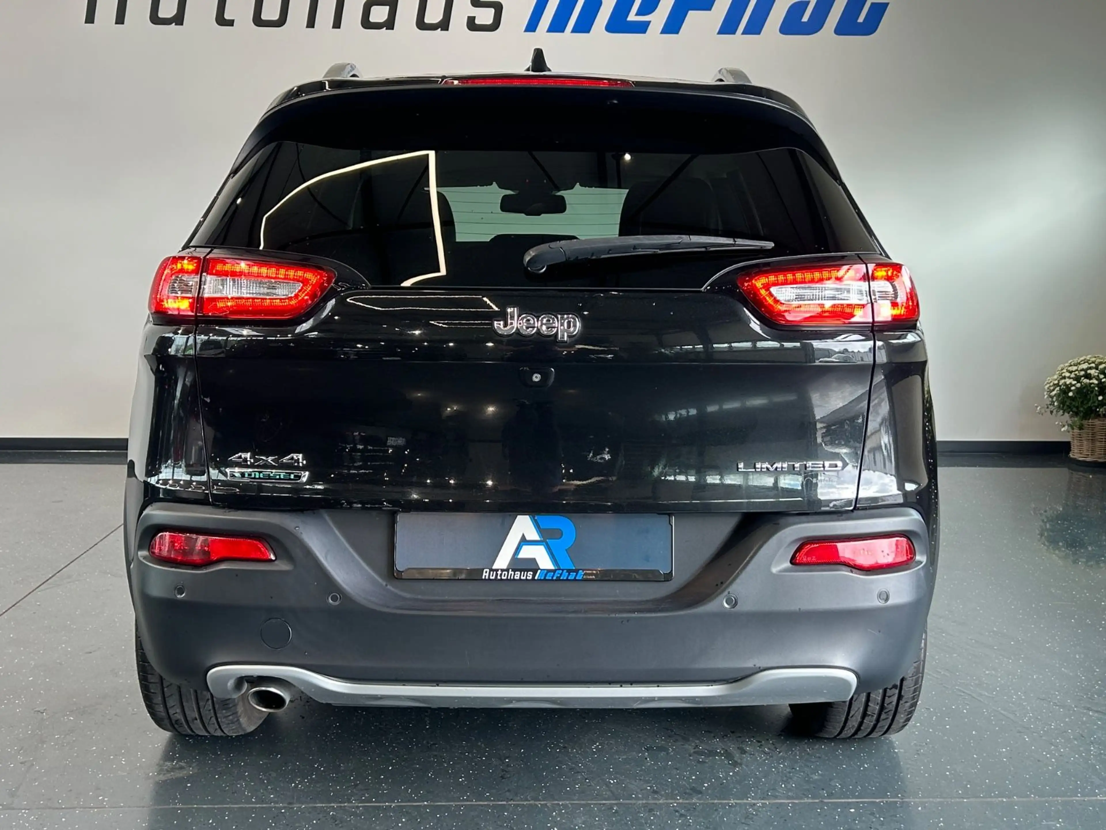 Jeep Cherokee Limited 4WD*LED*LEDER*NAVI*KAMERA* — photo 15