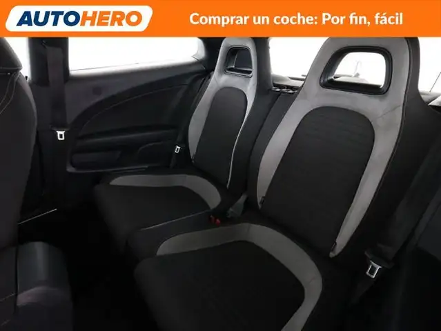 Volkswagen Scirocco view 15