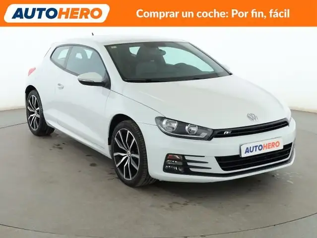Volkswagen Scirocco view 8