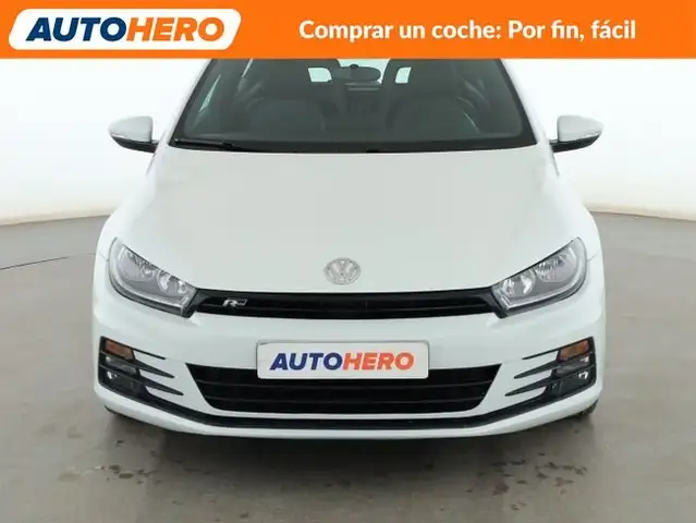 Volkswagen Scirocco view 9