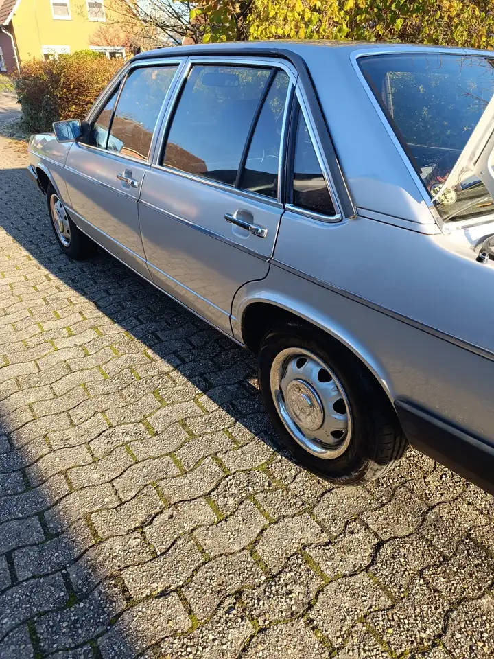 Audi 100 C2 Typ 43, foto 10