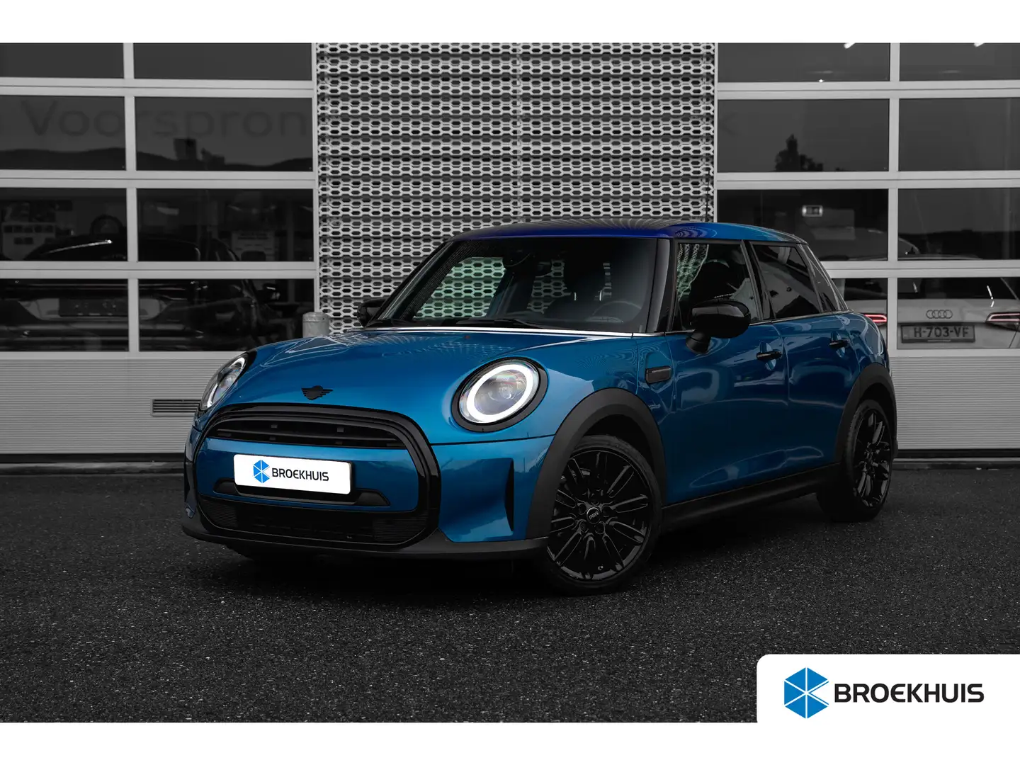 MINI Cooper Mini 1.5 136pk Classic | Achteruitrijcamera | Stoe Bleu - 1