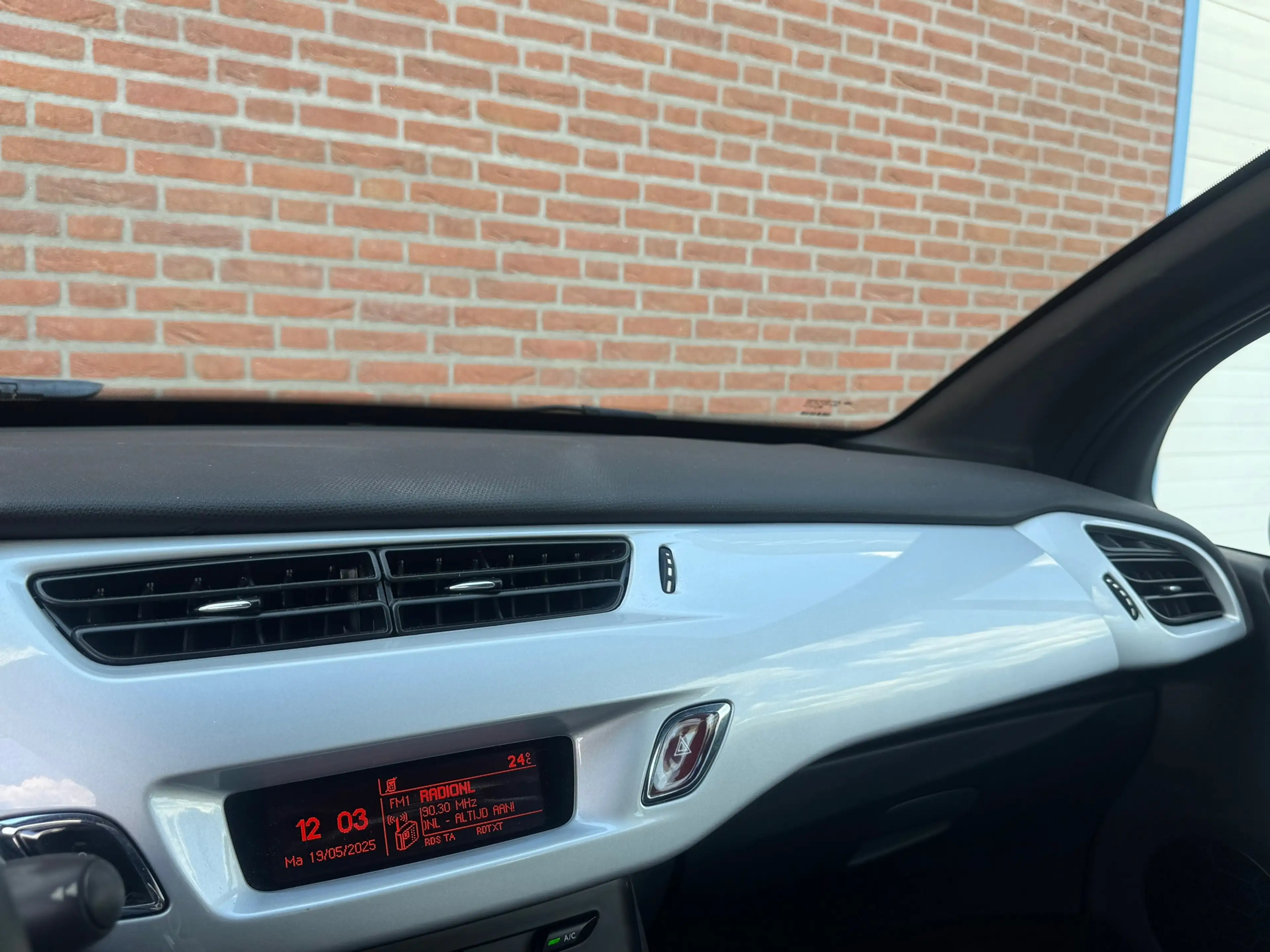 Citroen DS3 1.2 PureTech Chic 82PK! NL AUTO NAP! 2e eigenaar l — photo 31