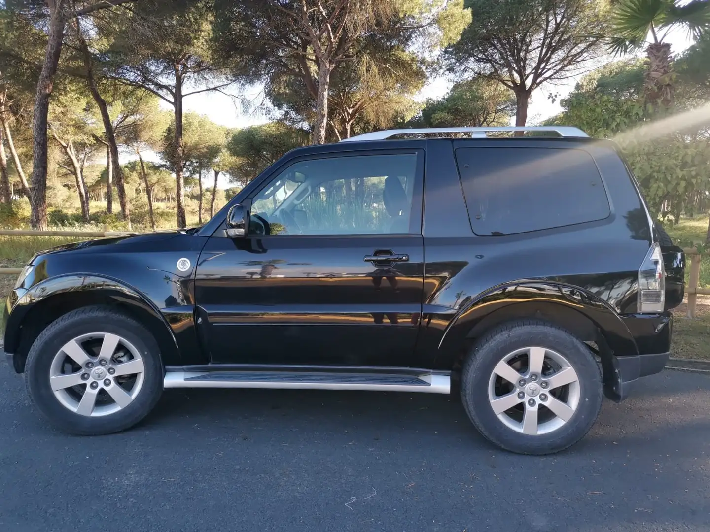 Mitsubishi Montero Montero 3.2DI-D Intense Intense Negro - 2