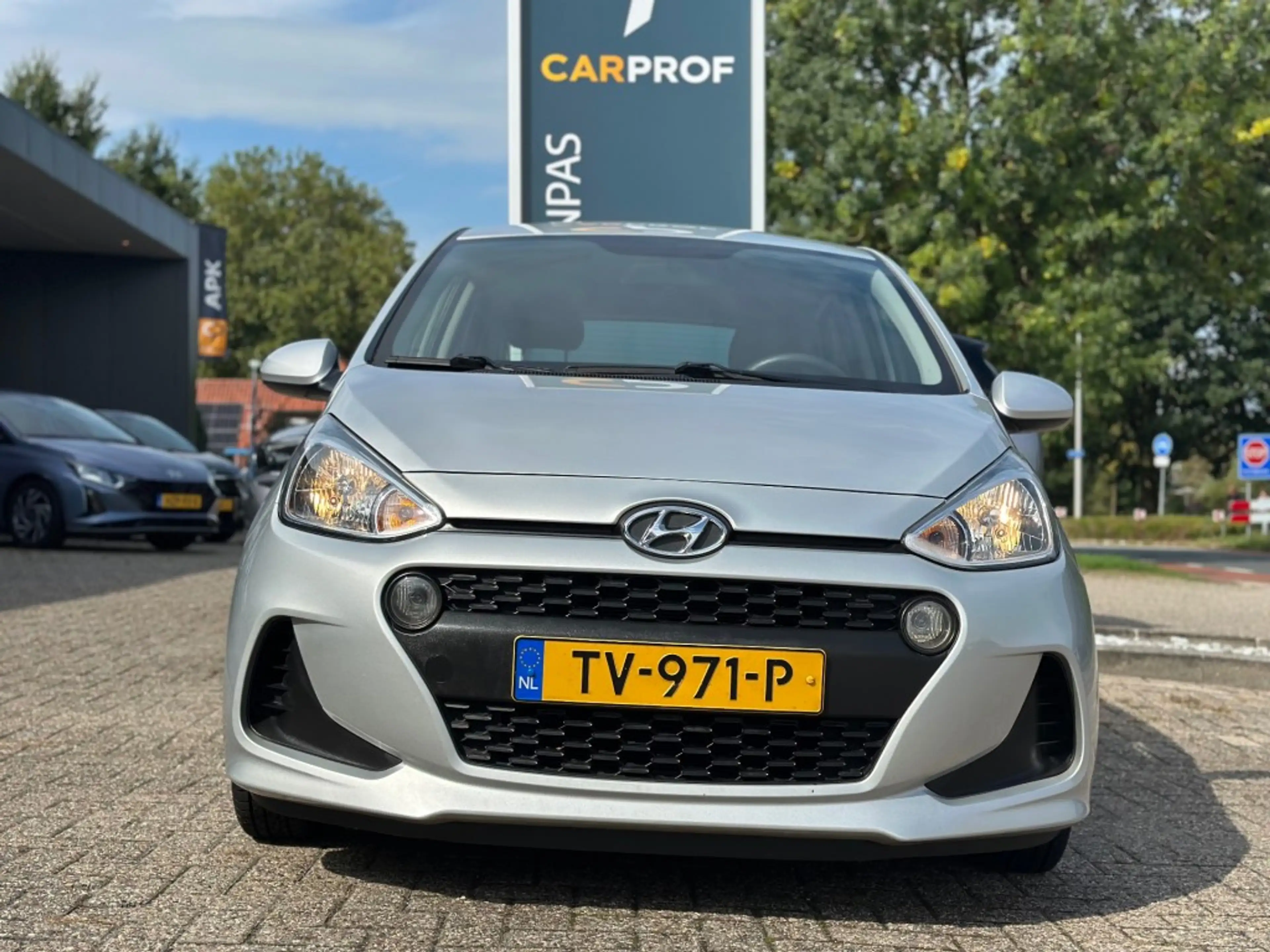 Hyundai i10 1.0I Comfort '' Infotainmentsystem - USB - CC - El — photo 5