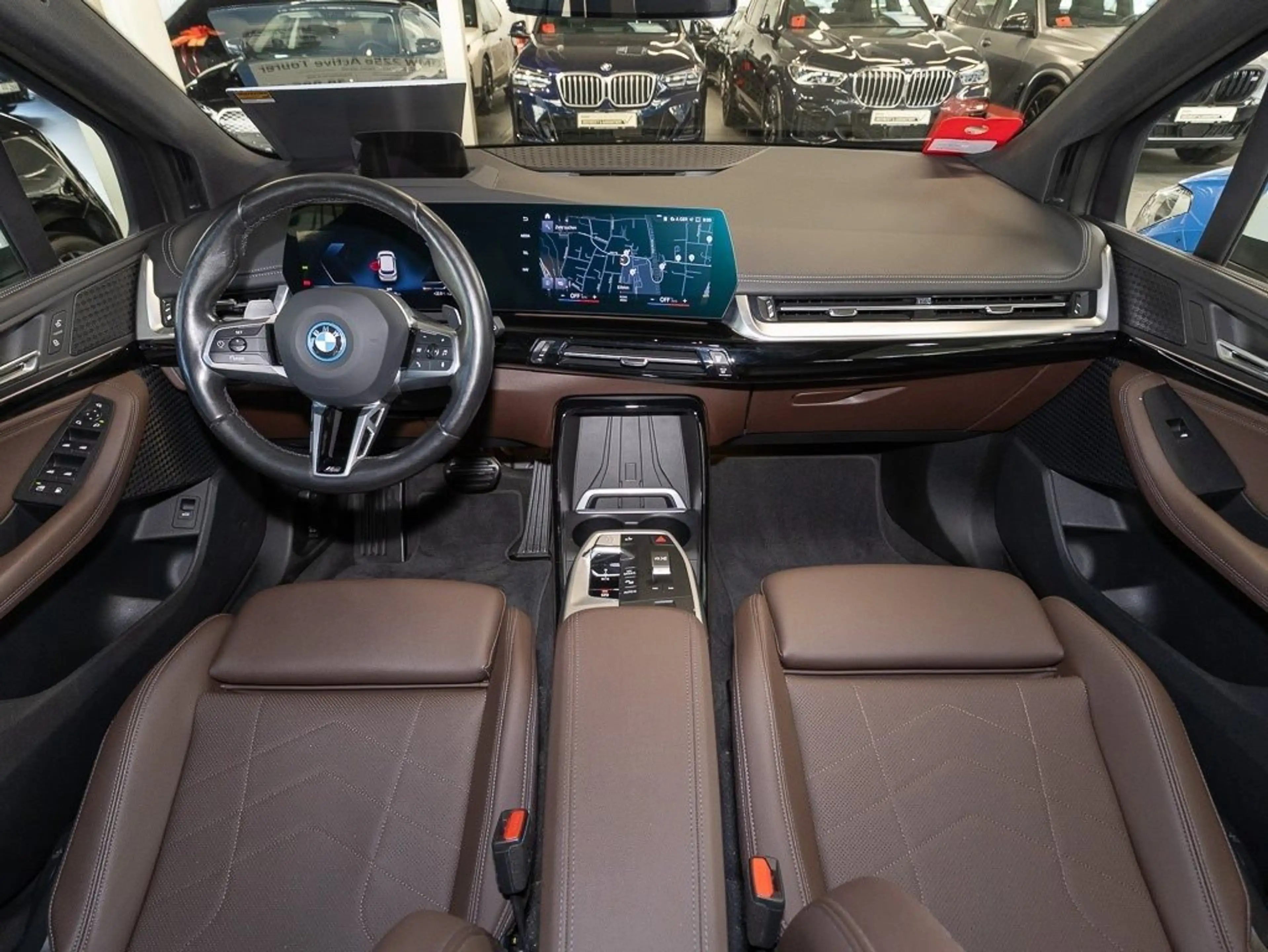 BMW 225 e xDrive Active Tourer Luxury Line HUD ACC — photo 13