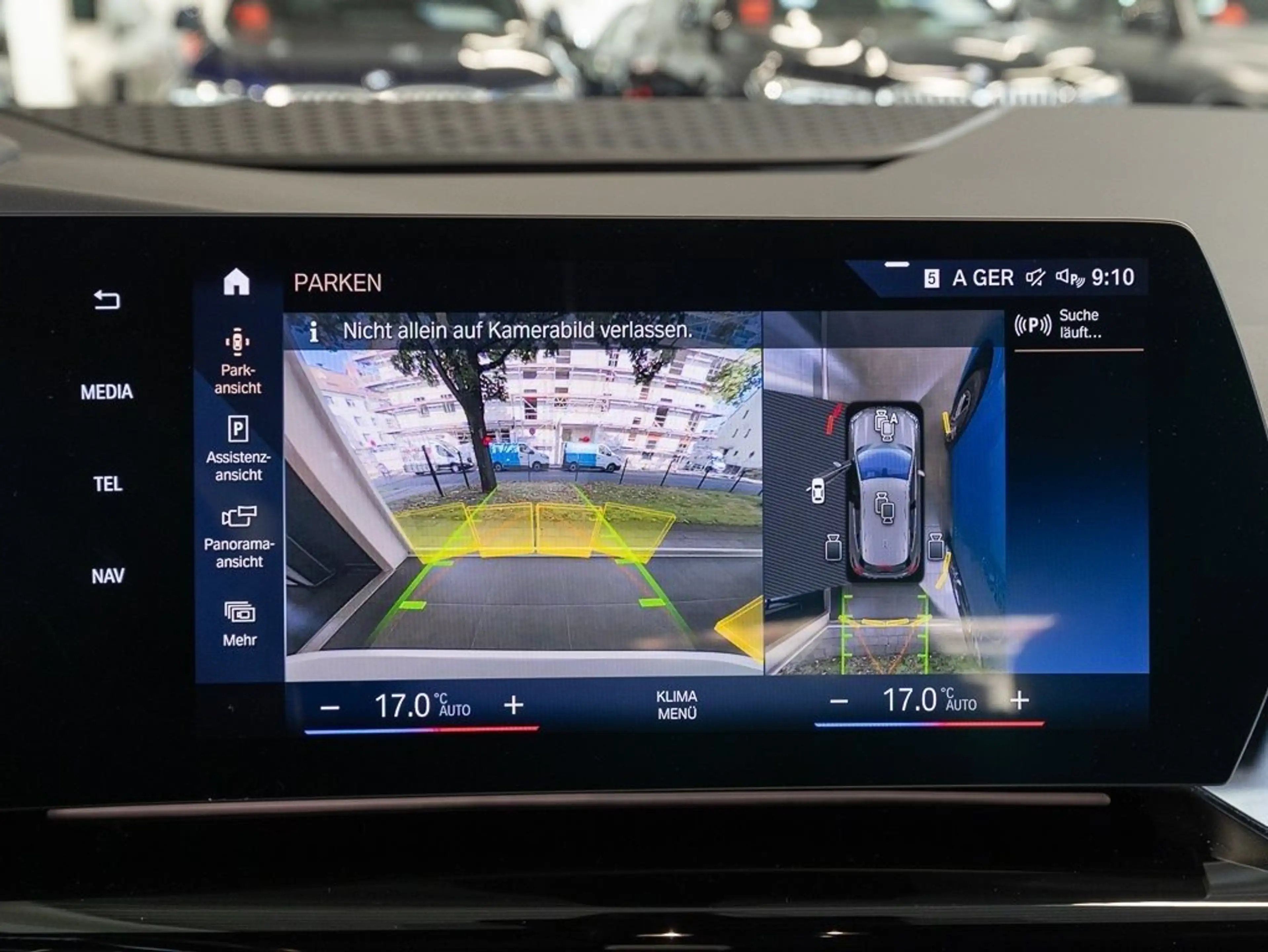 BMW 225 e xDrive Active Tourer Luxury Line HUD ACC — photo 10