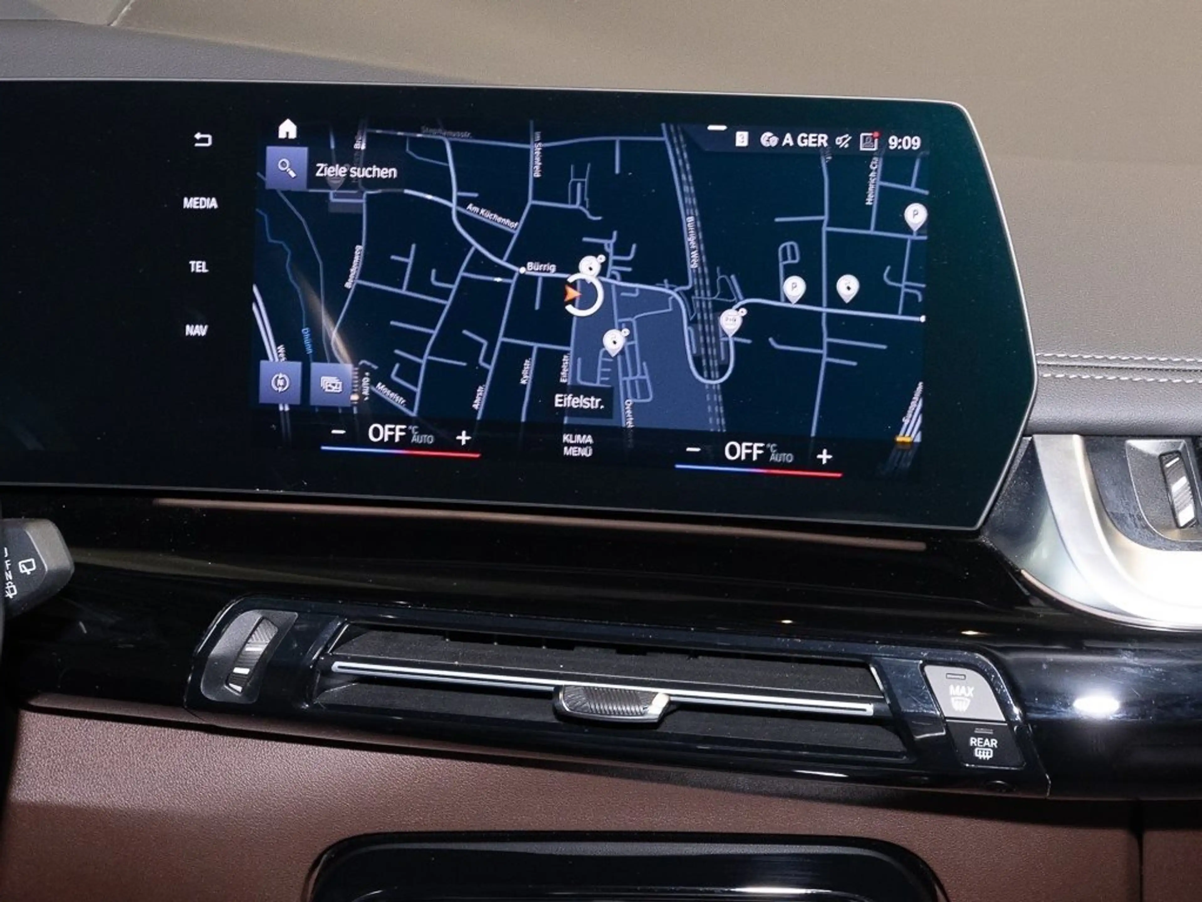 BMW 225 e xDrive Active Tourer Luxury Line HUD ACC — photo 9