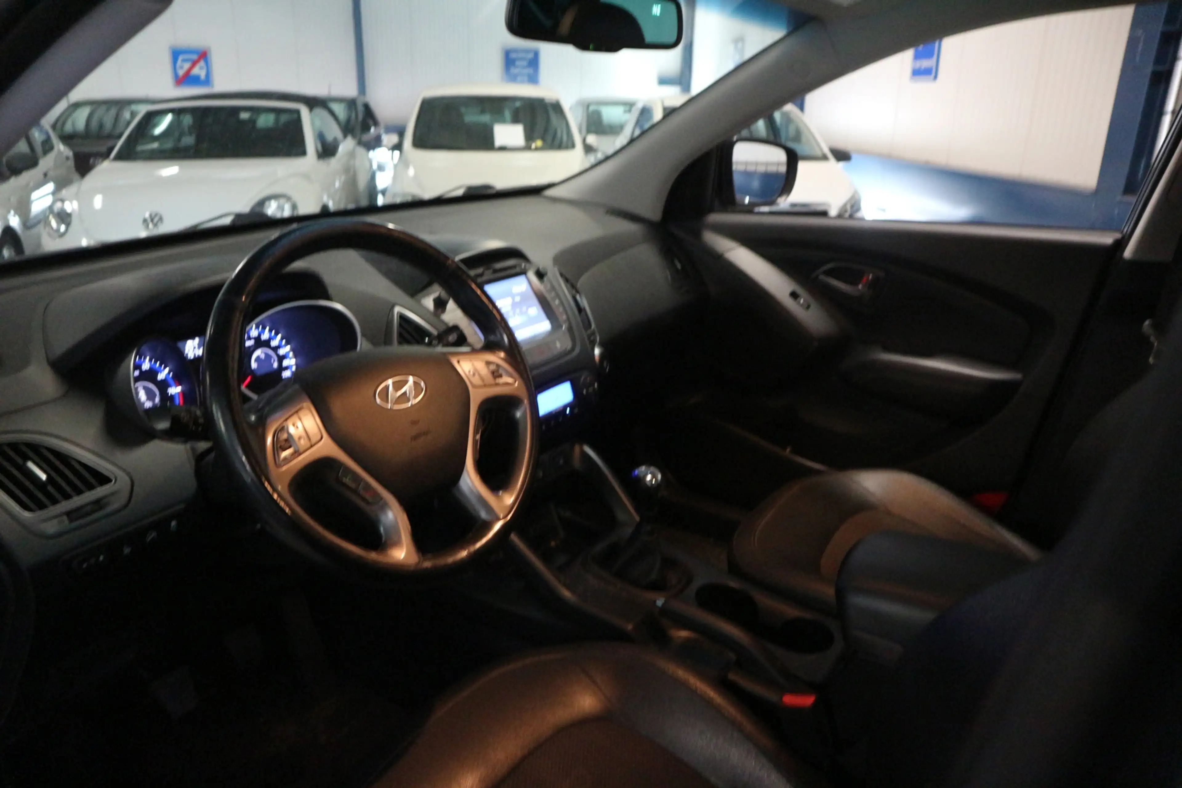 Hyundai iX35 2.0i 4WD Business Edition / NAV / STUUR VERWARMING — photo 11
