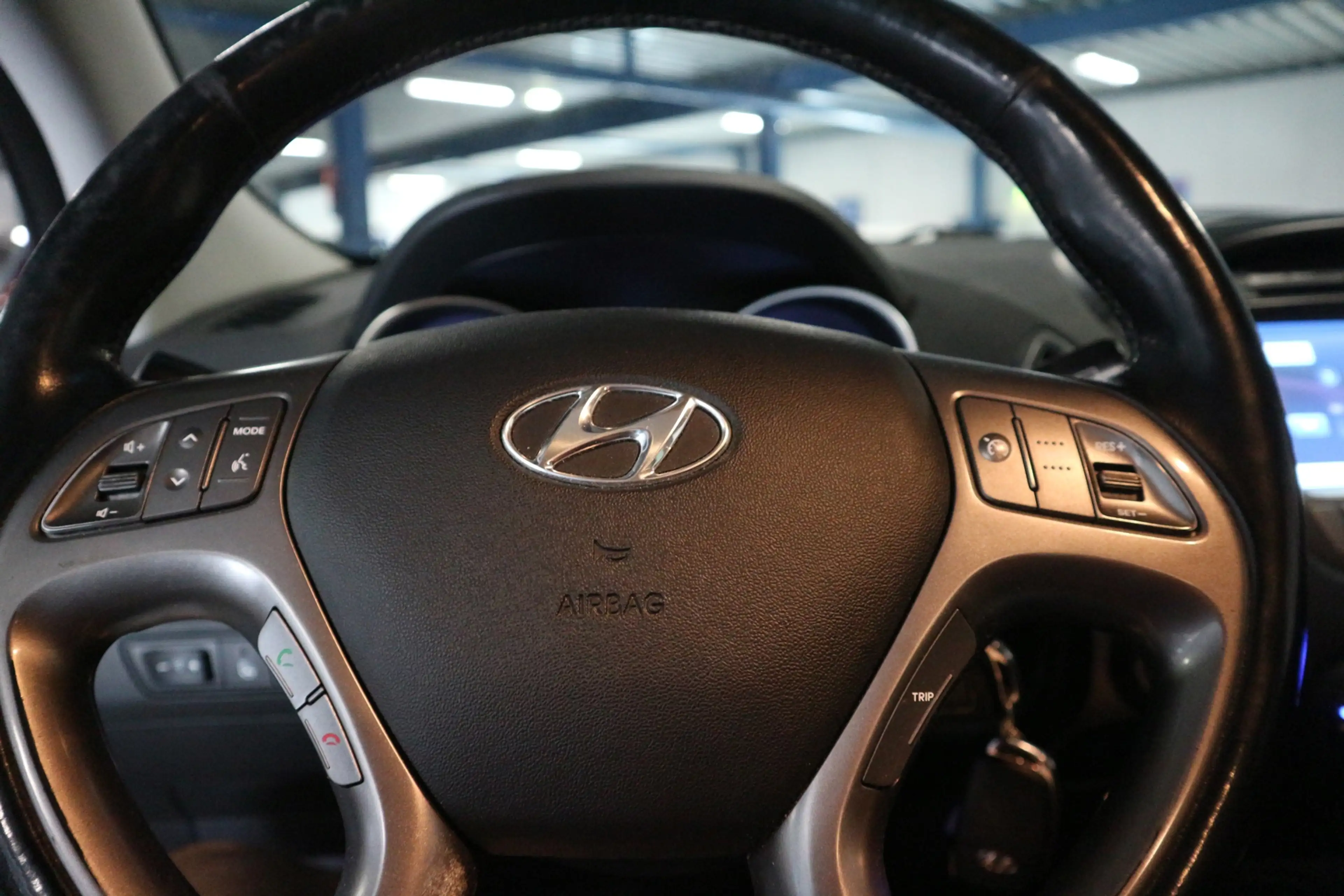 Hyundai iX35 2.0i 4WD Business Edition / NAV / STUUR VERWARMING — photo 14