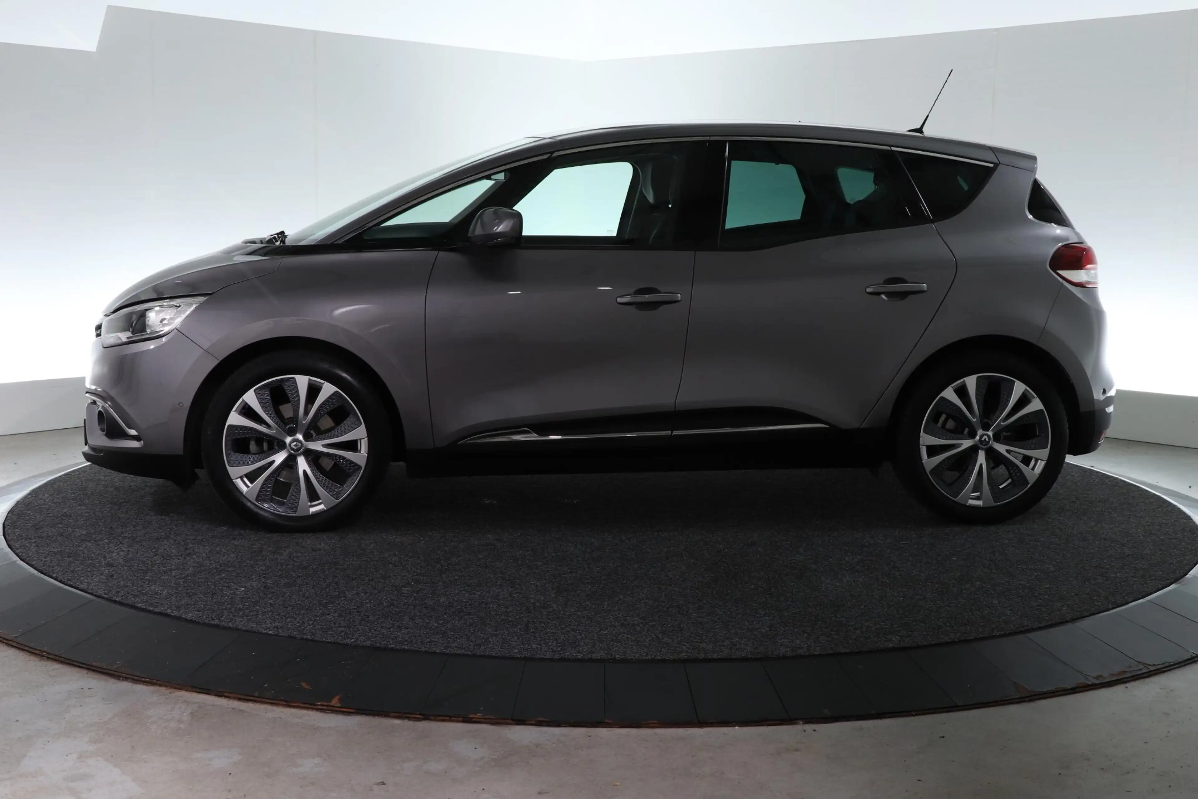 Renault Scenic 1.2 TCe Collection | TREKHAAK - 1850KG | DEALER ON — photo 8