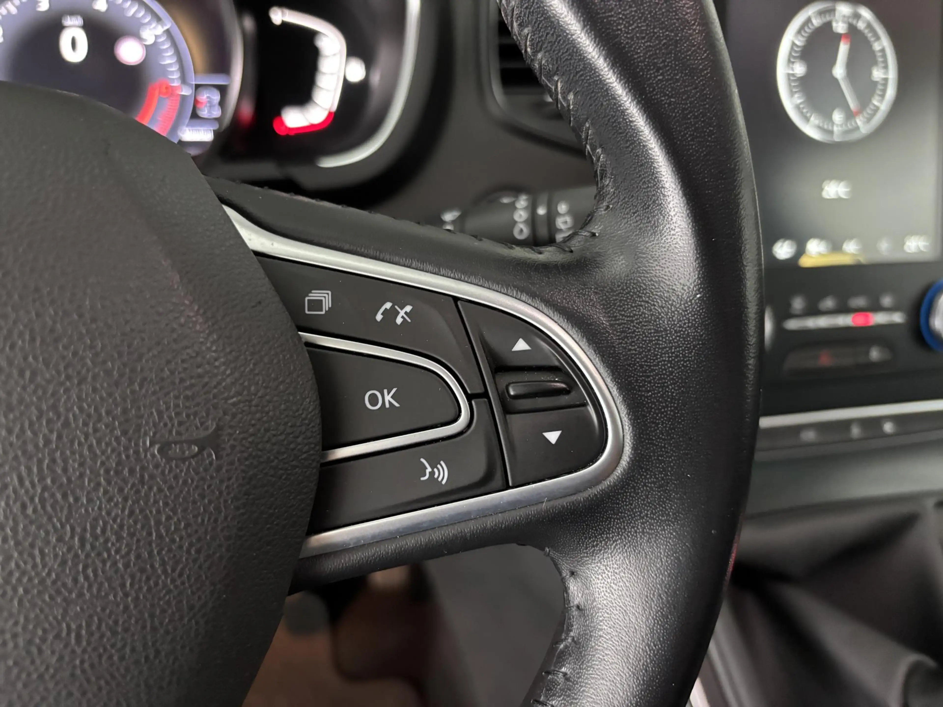 Renault Scenic 1.2 TCe Collection | TREKHAAK - 1850KG | DEALER ON — photo 17