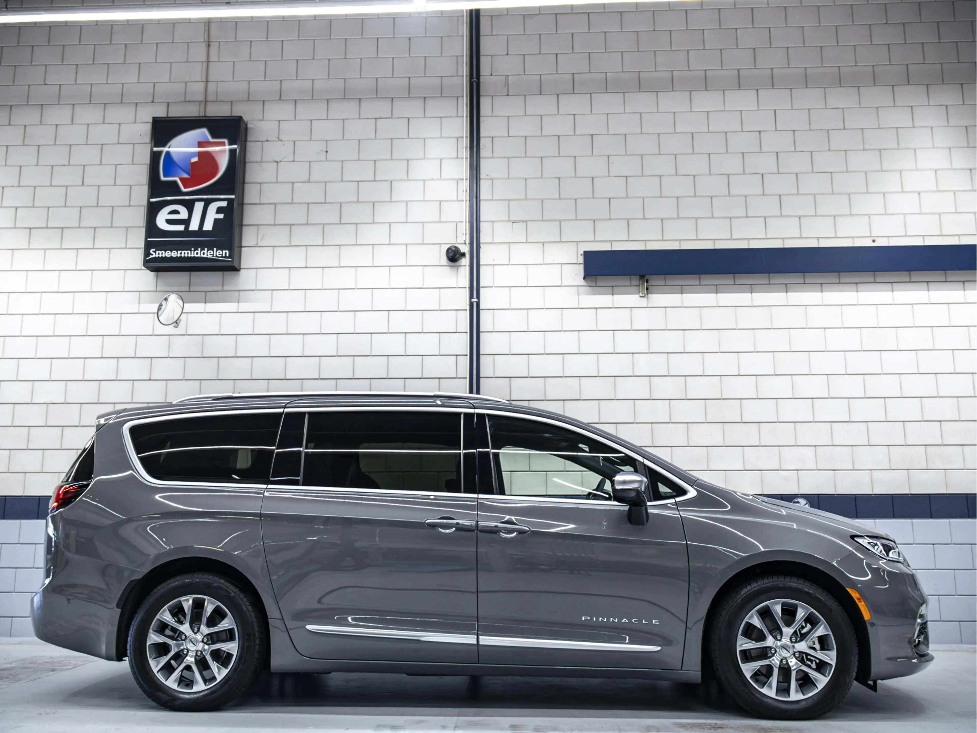 Chrysler Pacifica | Pinnacle Edition | 7-persoons | E-Hybrid — photo 2