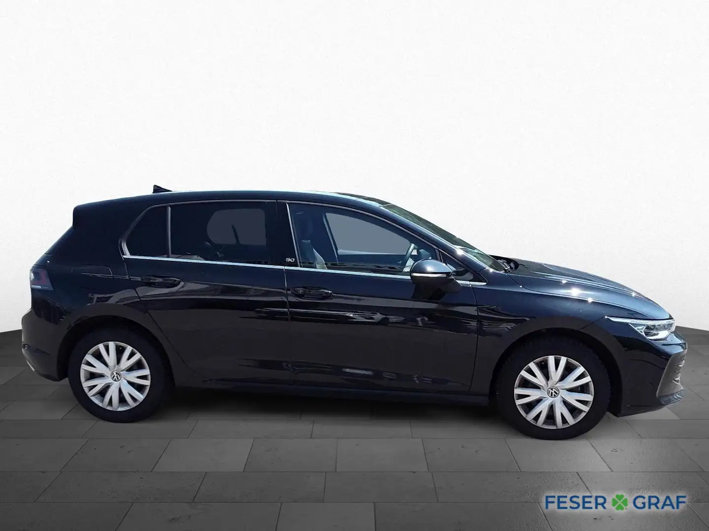 Volkswagen Golf VIII 1.5 eTSI DSG 50.J LED-MATRIX AHK PANO Schwarz - 2