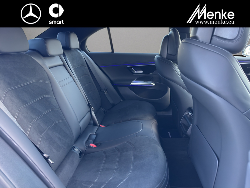 Mercedes-Benz E 220 d Limo AMG+Night+Distro+AHK+KeyGo+Ambiente — photo 7