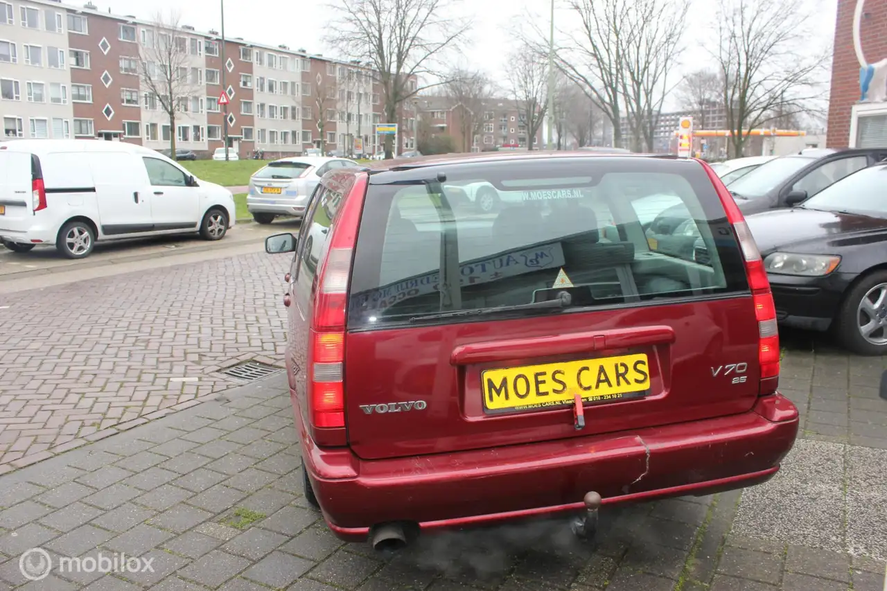 Volvo V70 2.5 Comfort-Line, foto 4