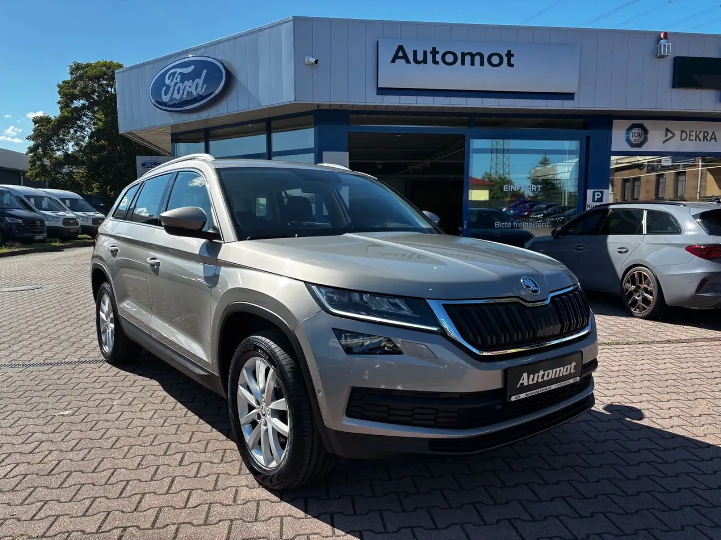 Skoda Kodiaq 1.4 TSI Style 4x4*Greentec*LED*SHZ*NAVI Beige - 1