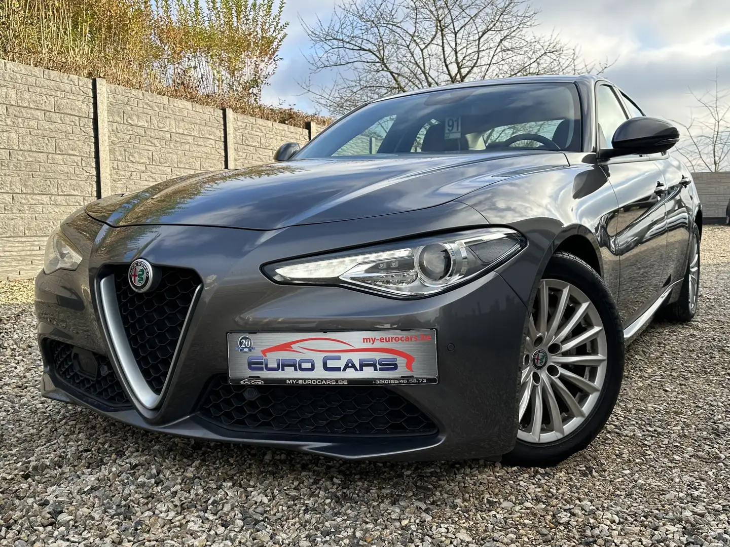Alfa Romeo Giulia 2.2 JTDm Super CUIR/XENON/LED/CAMERA/GPS/SENSOR Gris - 1
