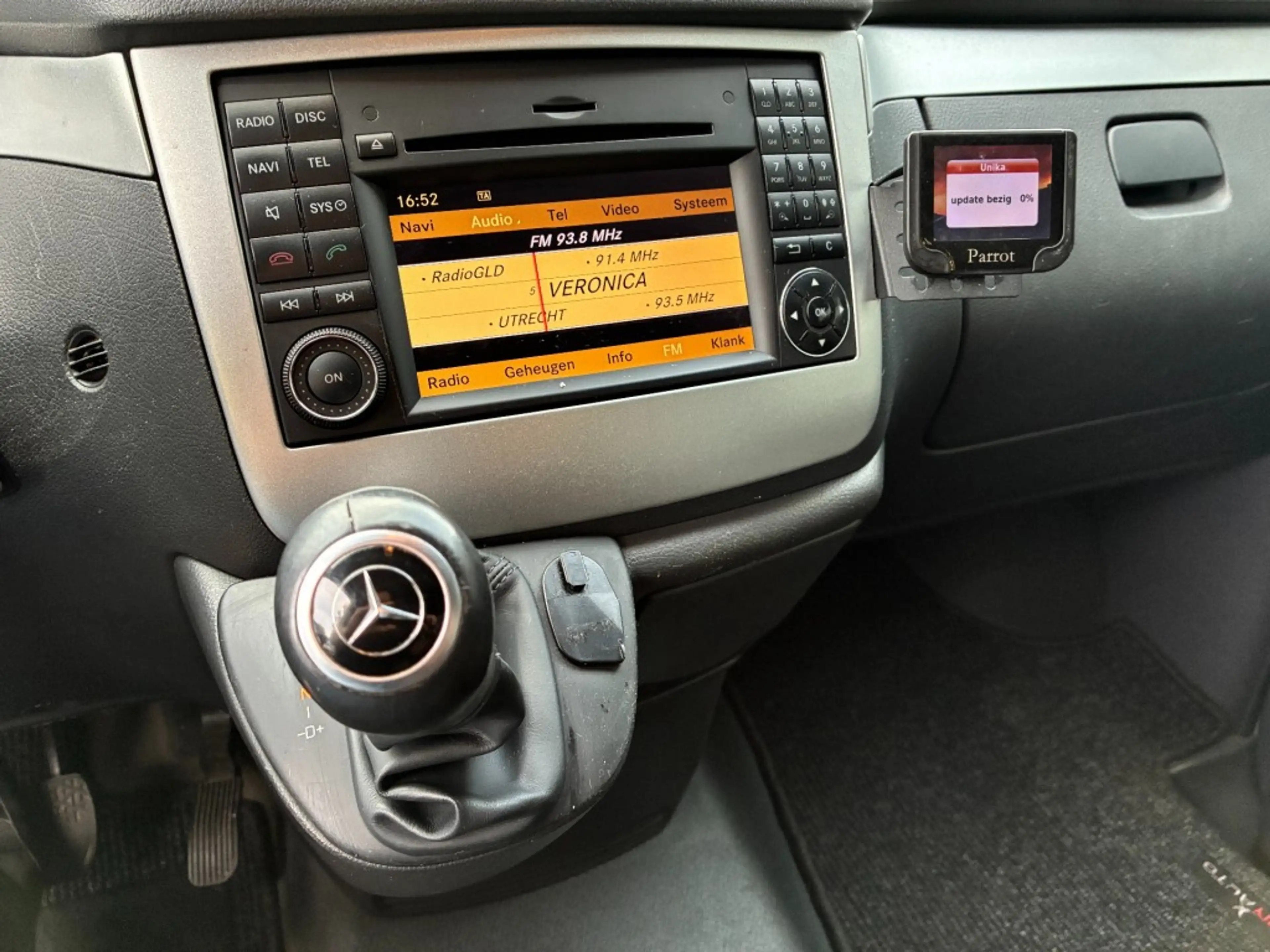 Mercedes-Benz Vito 116 CDI Navi , Airco , Cruise — photo 12