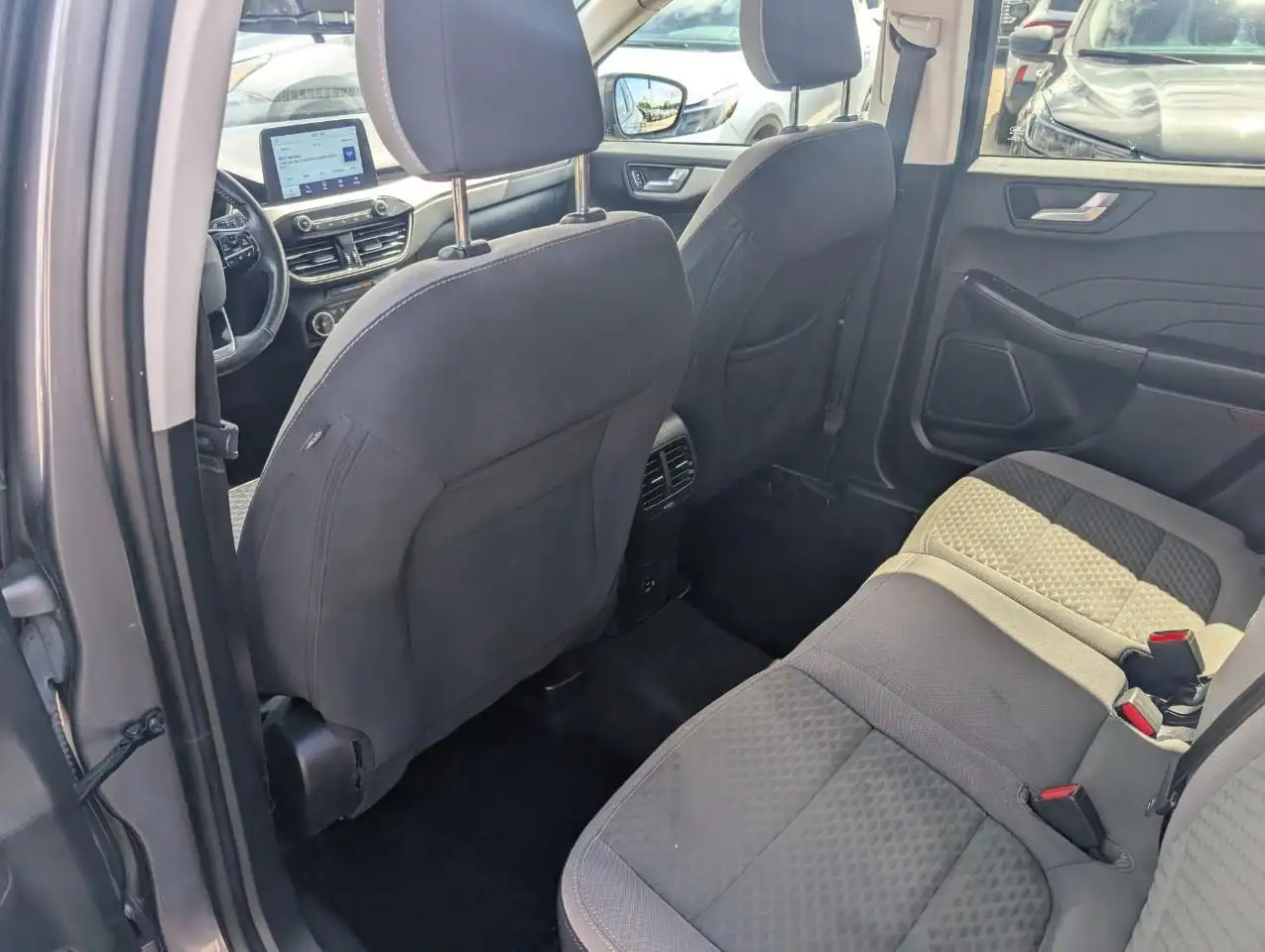Ford Escape снимка Ford Escape