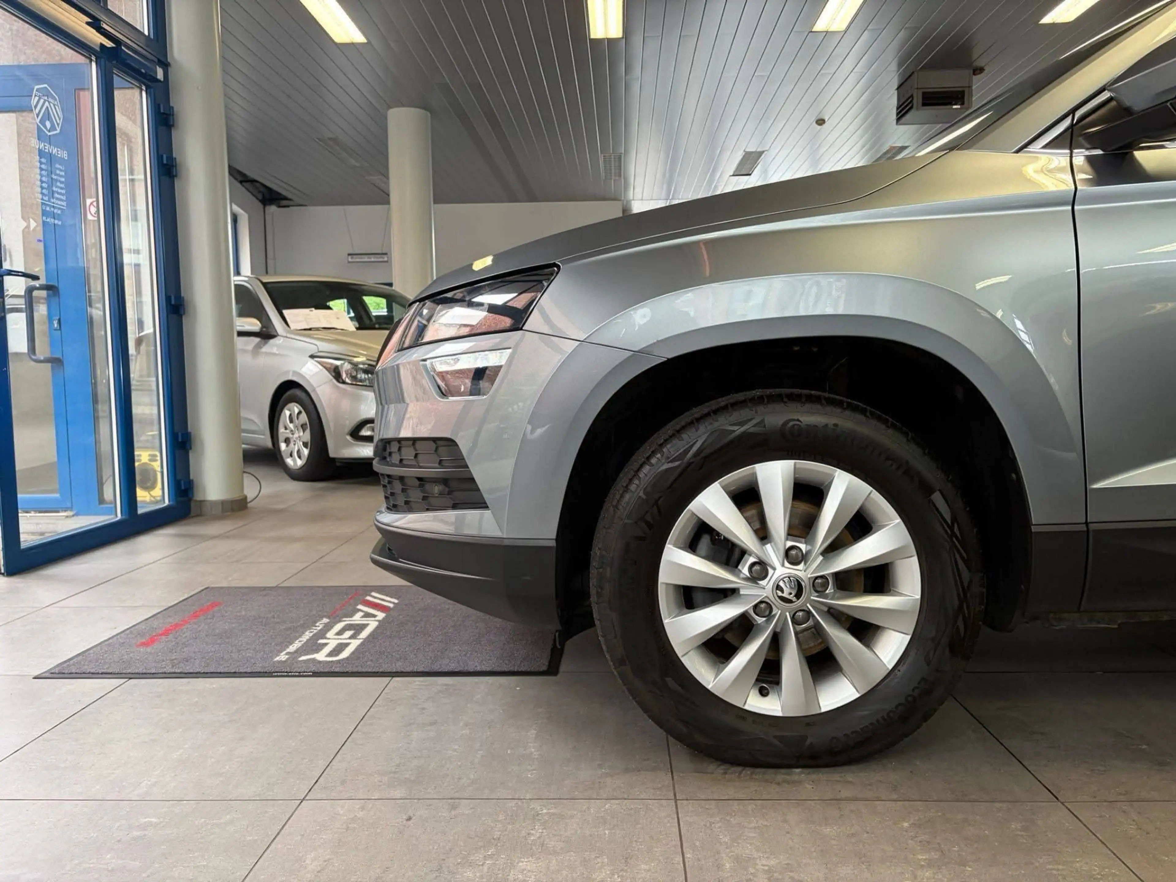 Skoda Karoq BOITE AUTO TRES BIEN EQUIPEE GARANTIE — photo 12