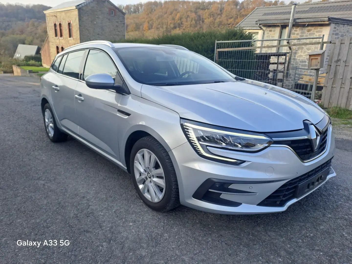 Renault Megane Mégane SW 1.5 Blue dCi Intens (EU6D) Gris - 1