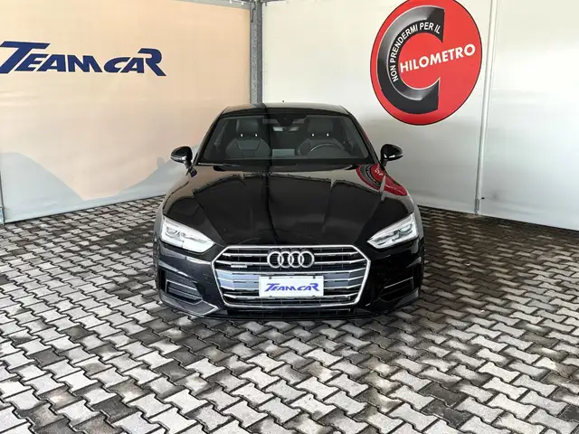 Audi A5 view 2