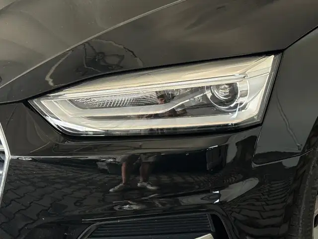 Audi A5 view 12