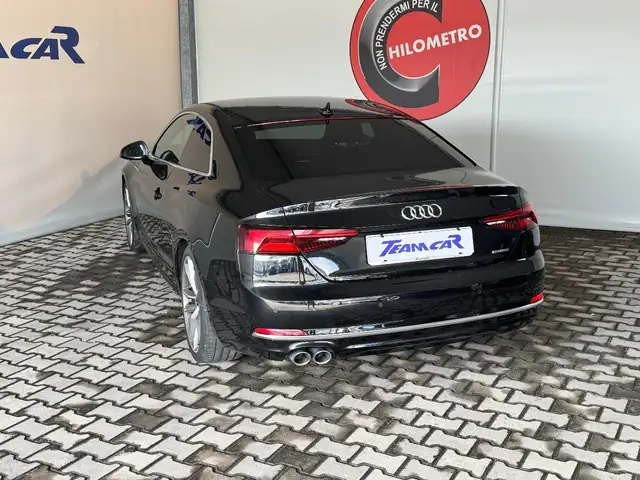 Audi A5 view 16