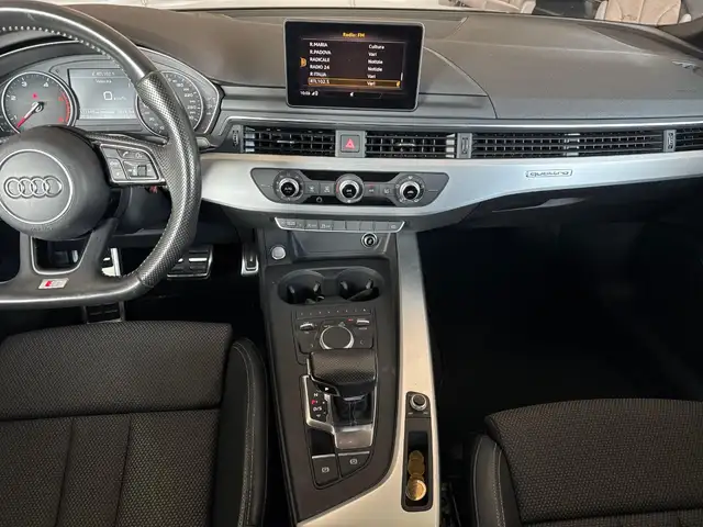Audi A5 view 9