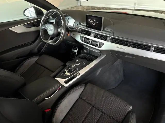 Audi A5 view 7