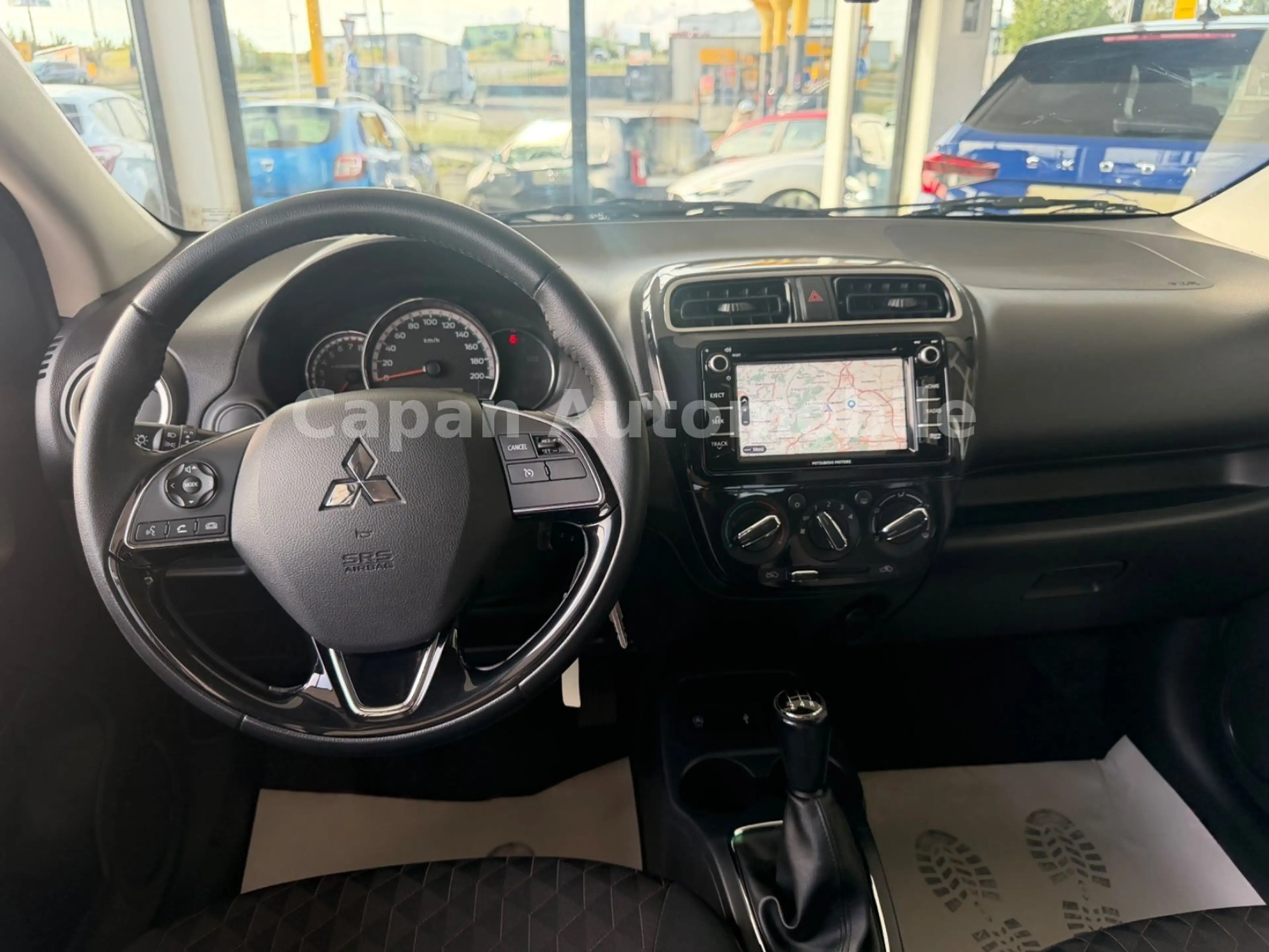 Mitsubishi Space Star Intro Edition+ Scheckheft/Navi/SHZ/E6 — photo 14