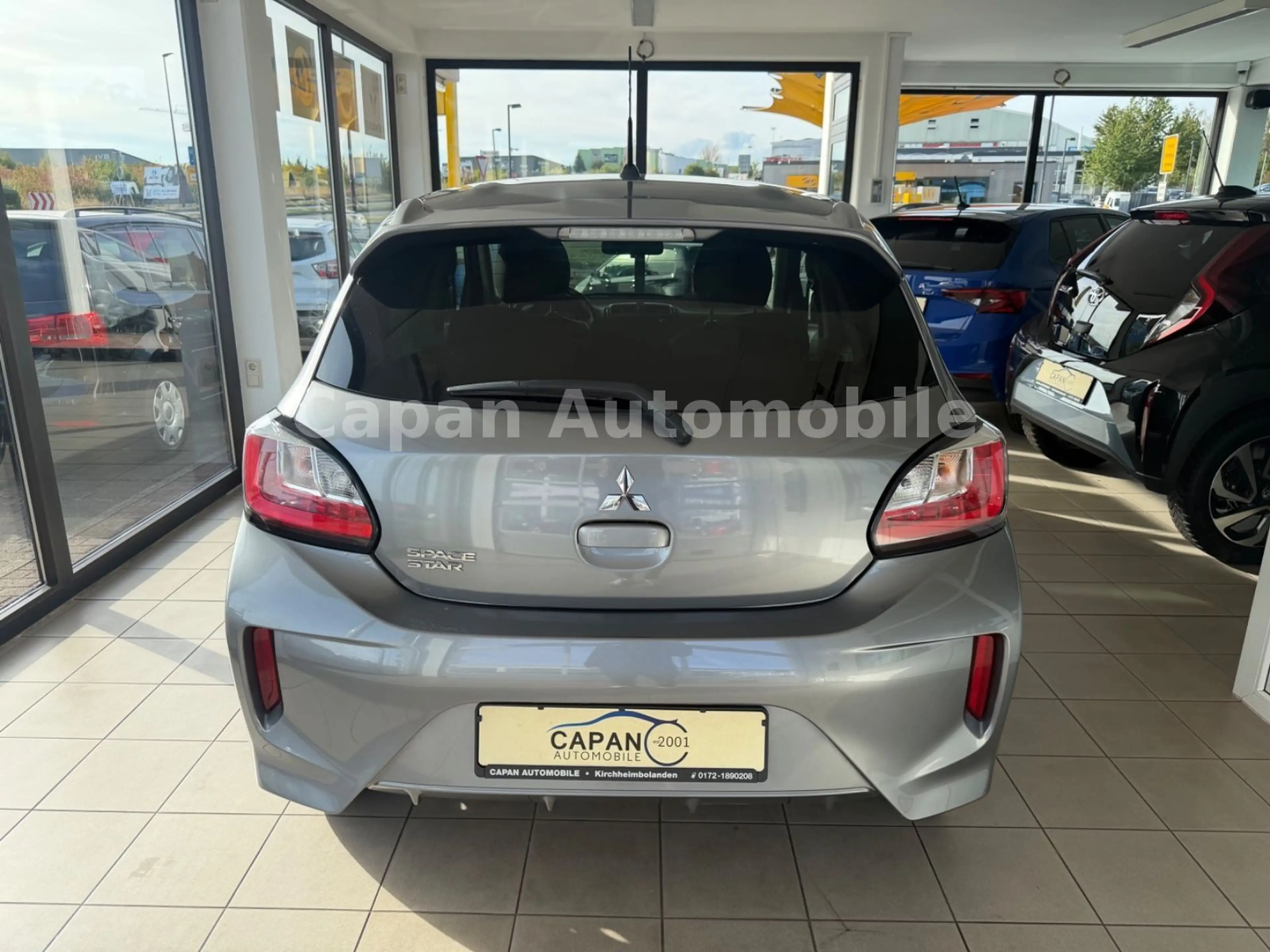 Mitsubishi Space Star Intro Edition+ Scheckheft/Navi/SHZ/E6 — photo 6
